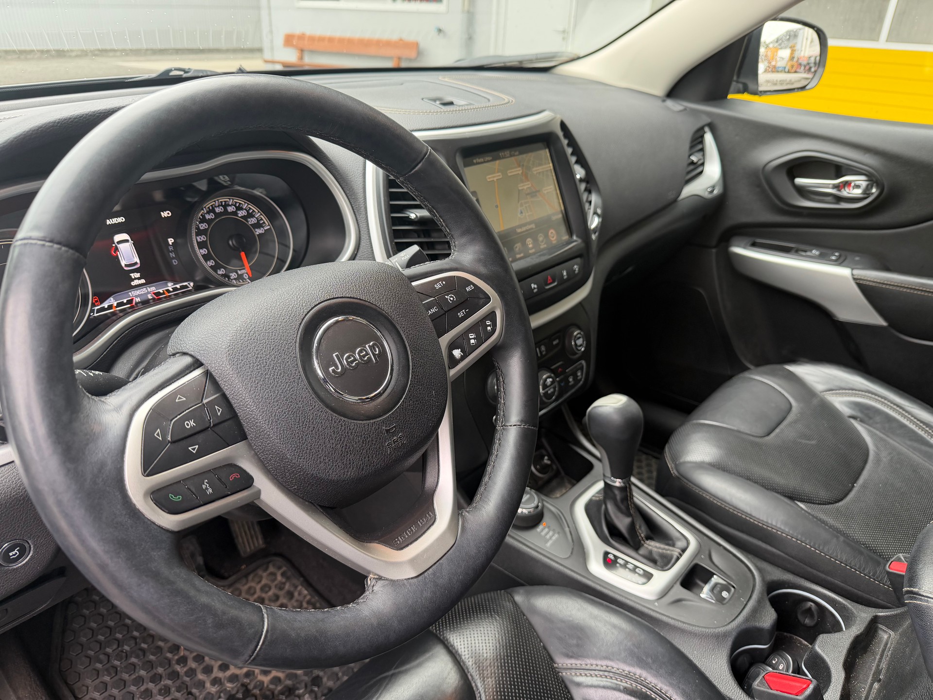 JEEP Cherokee 2.2TD Overland AWD 9ATX-image-8