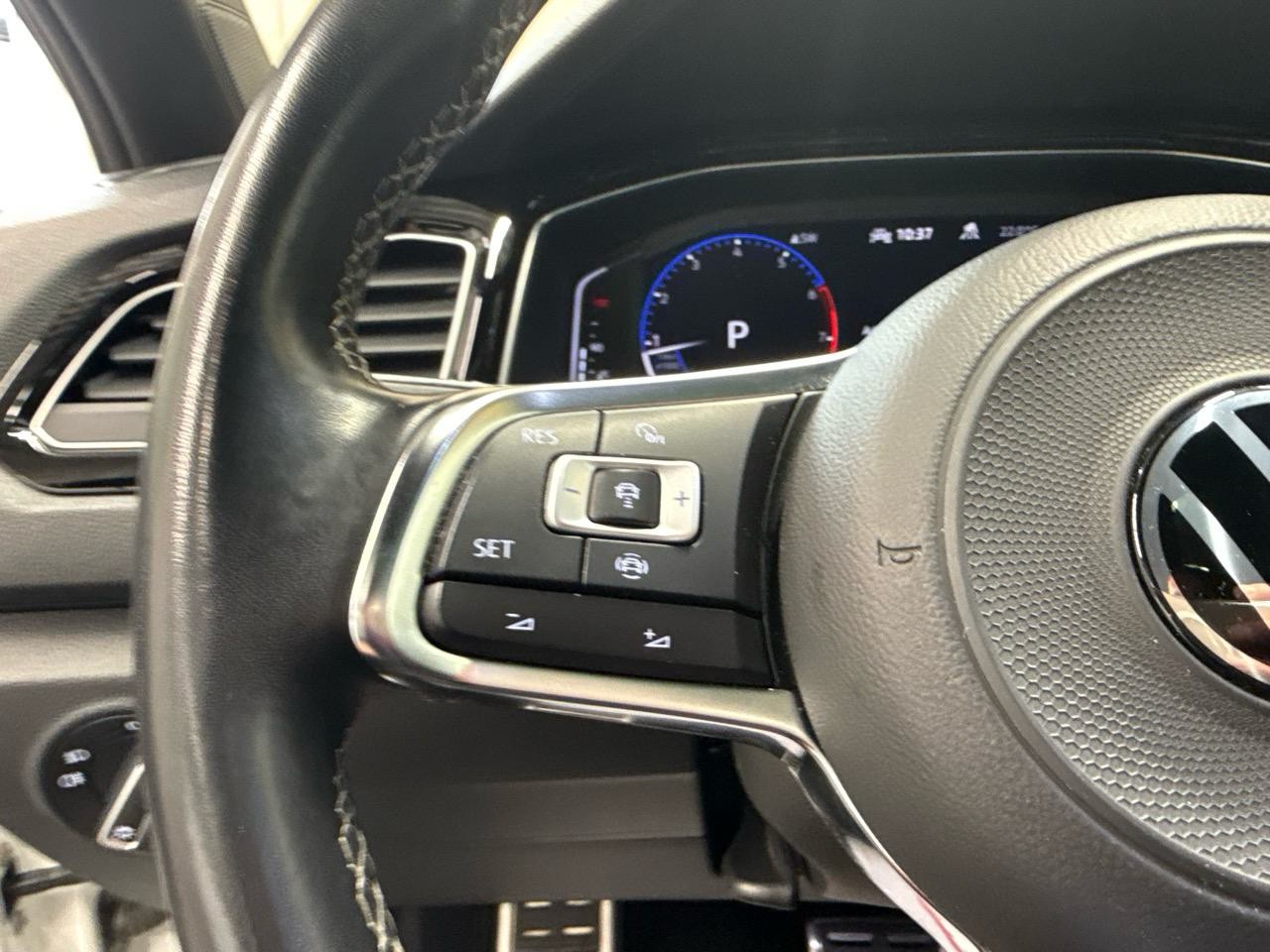 VW T-Roc 2.0TSI Sport Black Style 4Motion 190HP-image-8