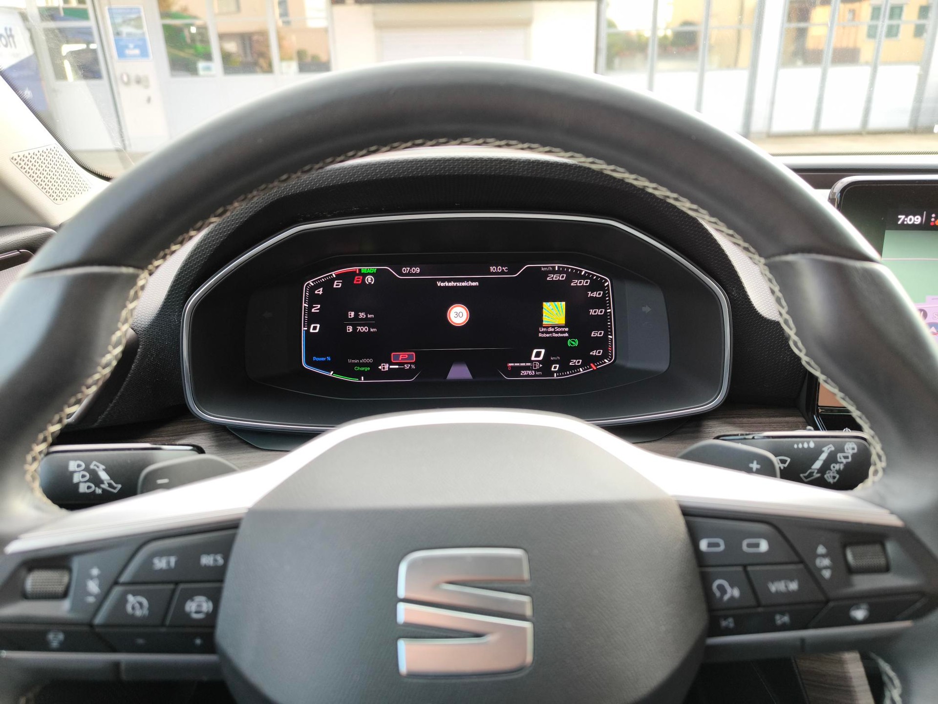 SEAT Leon ST 1.4 eHybrid pHEV Xcellence-image-5