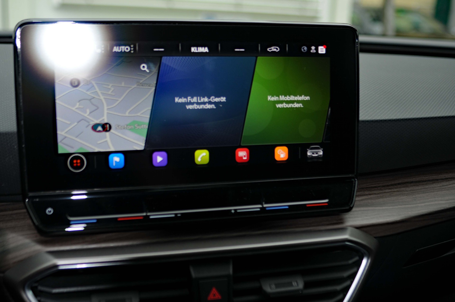SEAT Leon ST 1.4 eHybrid pHEV Xcellence-image-16