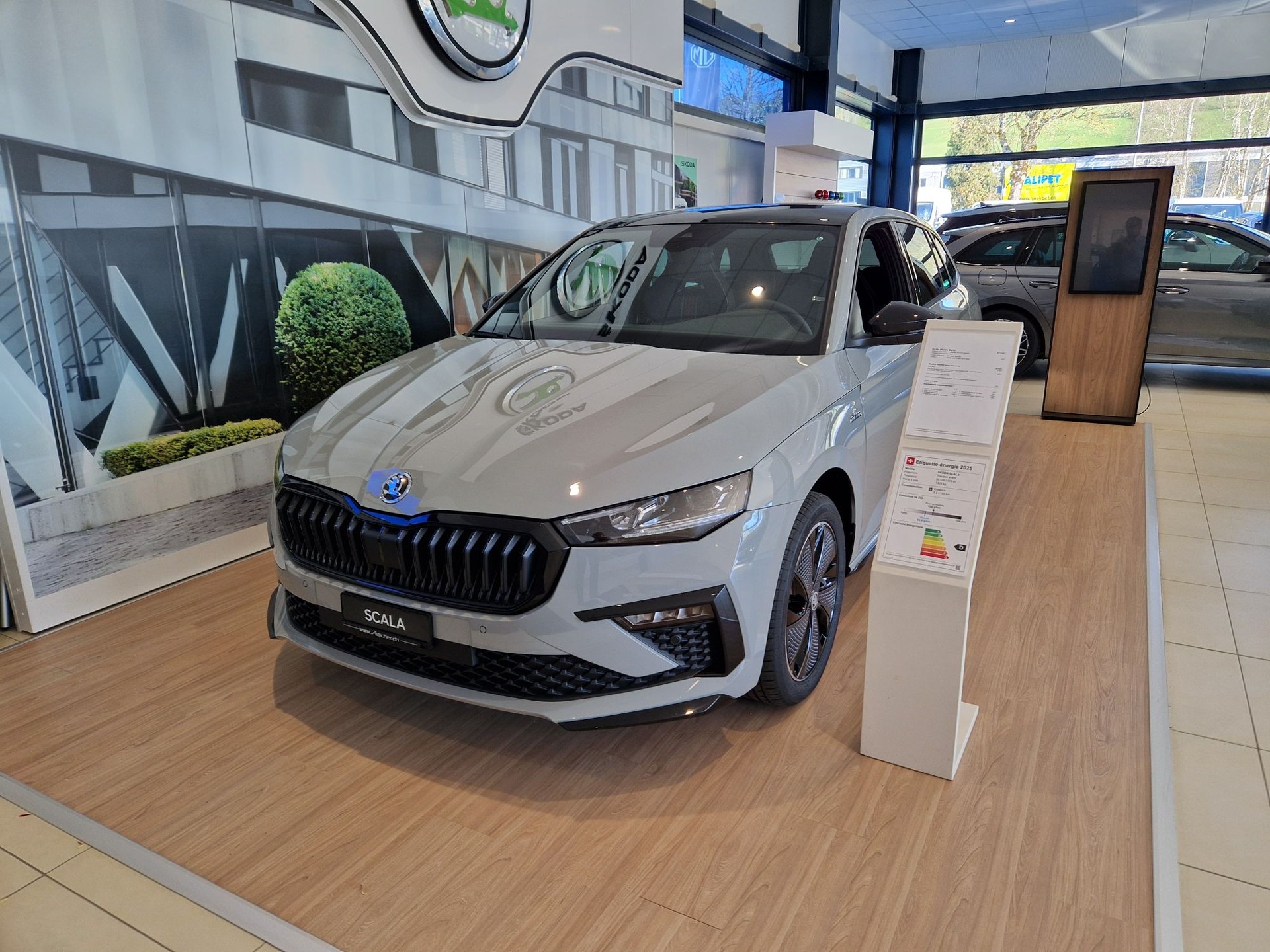 SKODA Scala 1.0 TSI Monte Carlo DSG-showroom-element-1