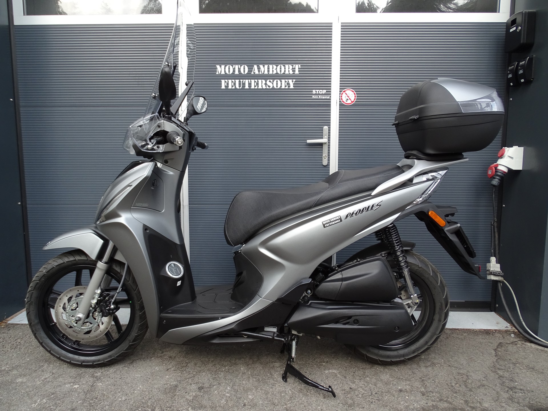 KYMCO People S 125i ABS Topcase/Windschild-image-4