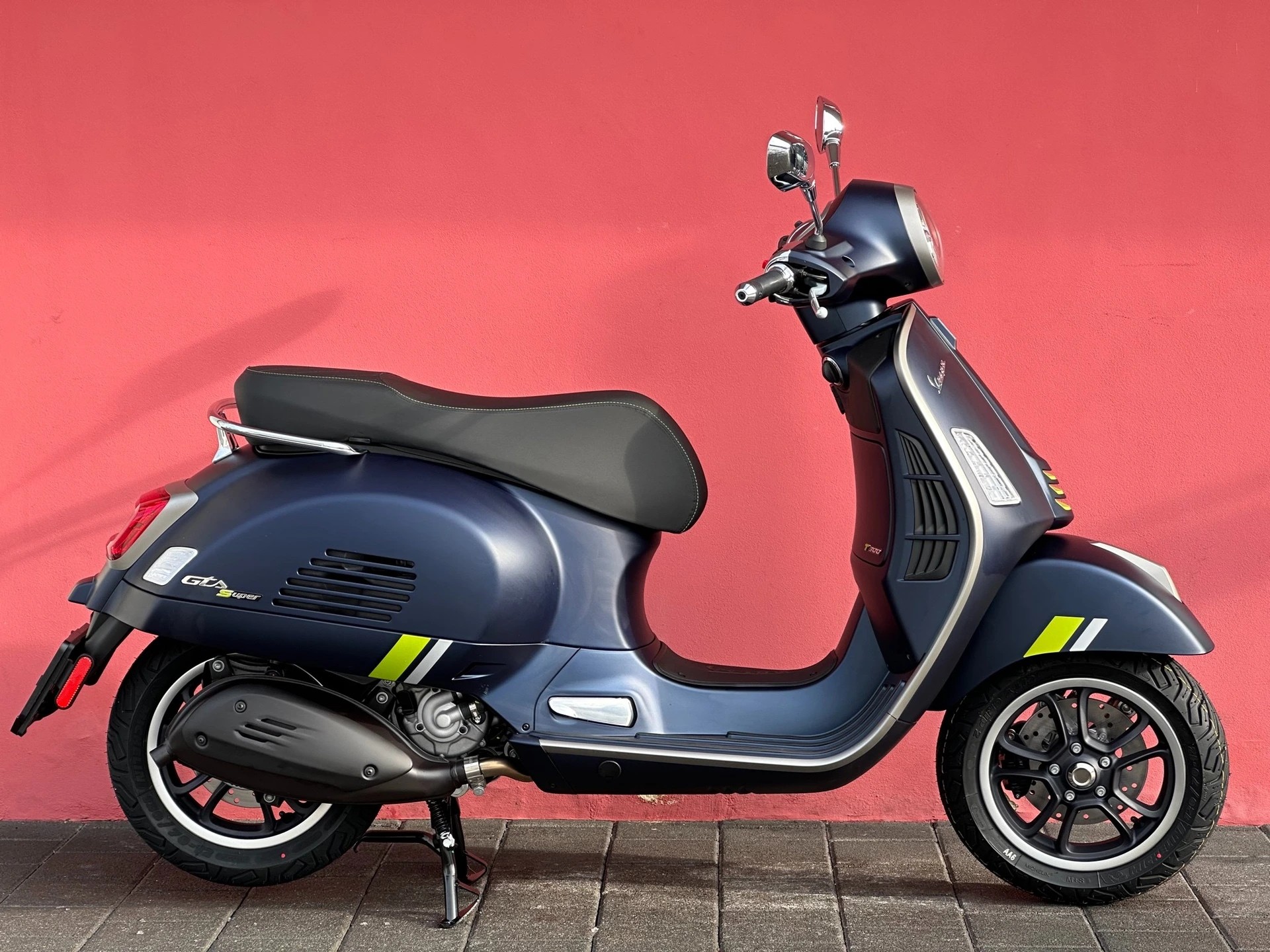 PIAGGIO Vespa GTS 125 Super Tech ABS-image-0