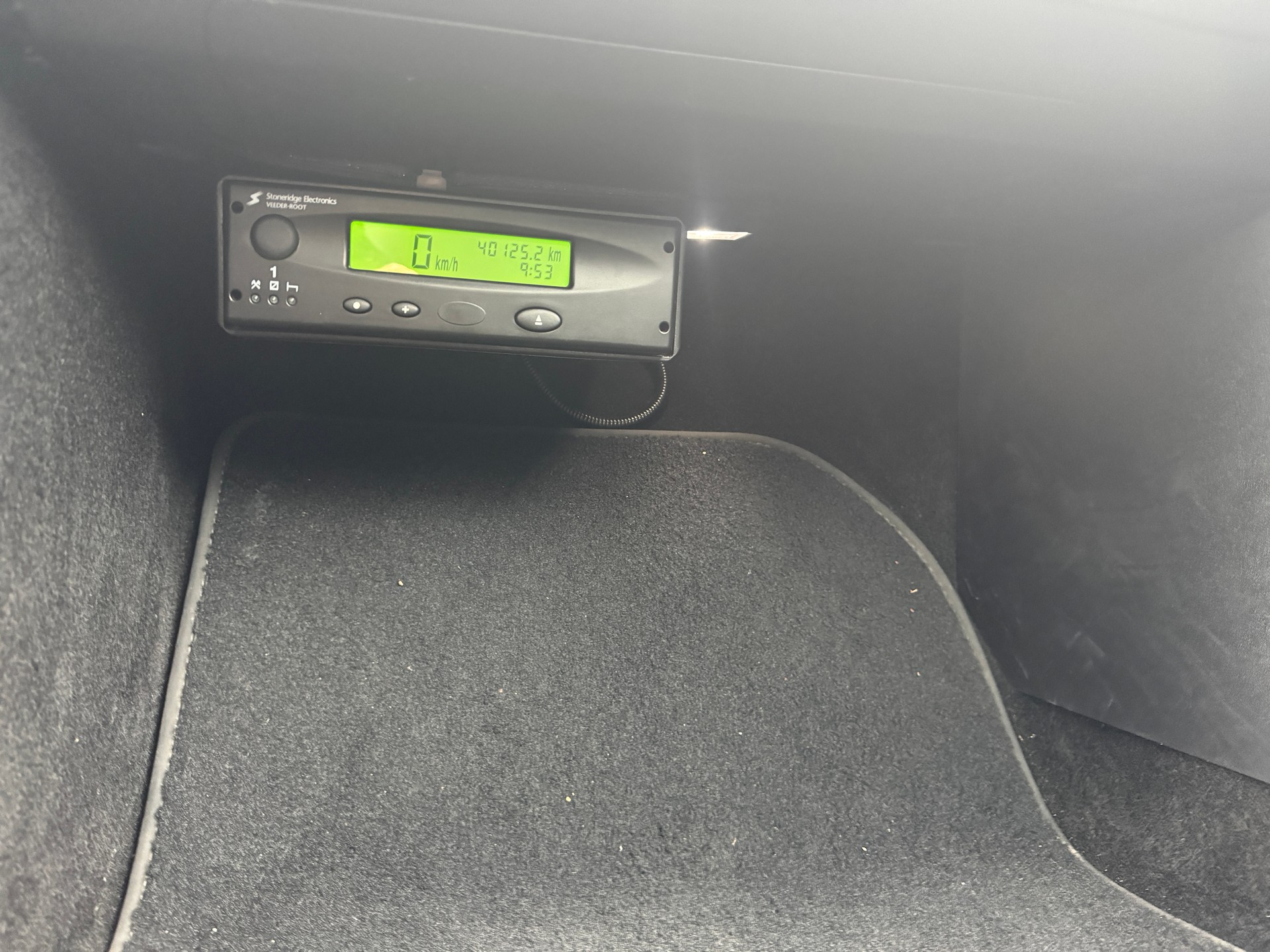 TESLA Model 3 Long Range Dual Motor AWD-image-9