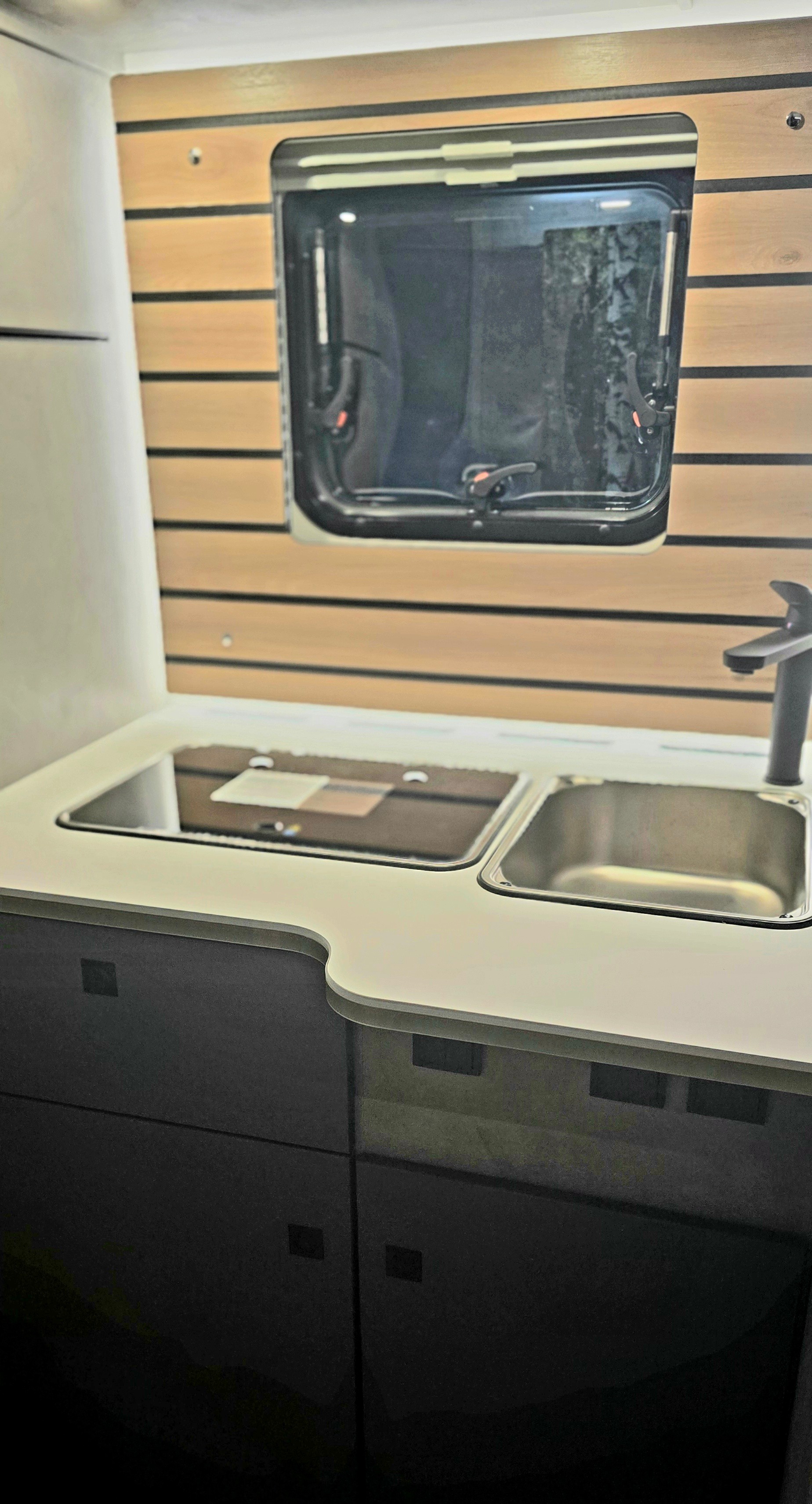 CROSSCAMP EXPDN (Peugeot) 7.4 E Automat-image-6