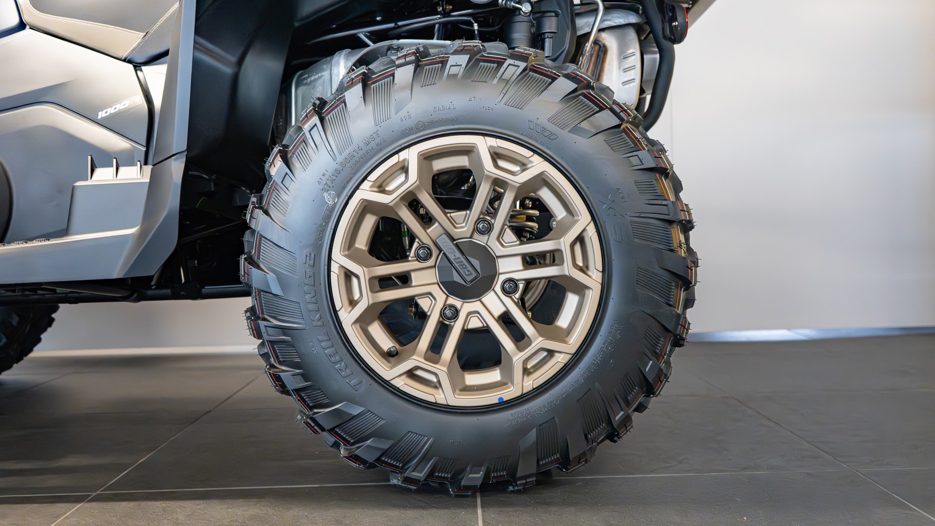 CAN-AM 1000R MAX LTD-image-4