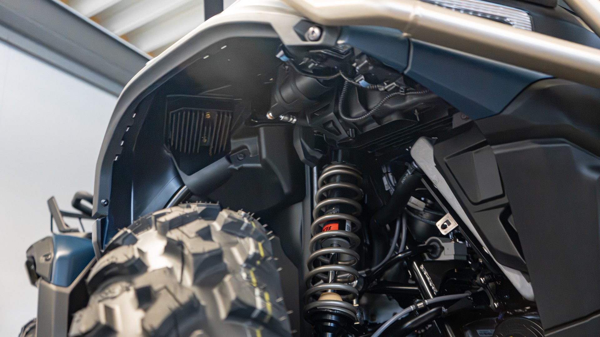 CAN-AM 1000R MAX LTD-image-3