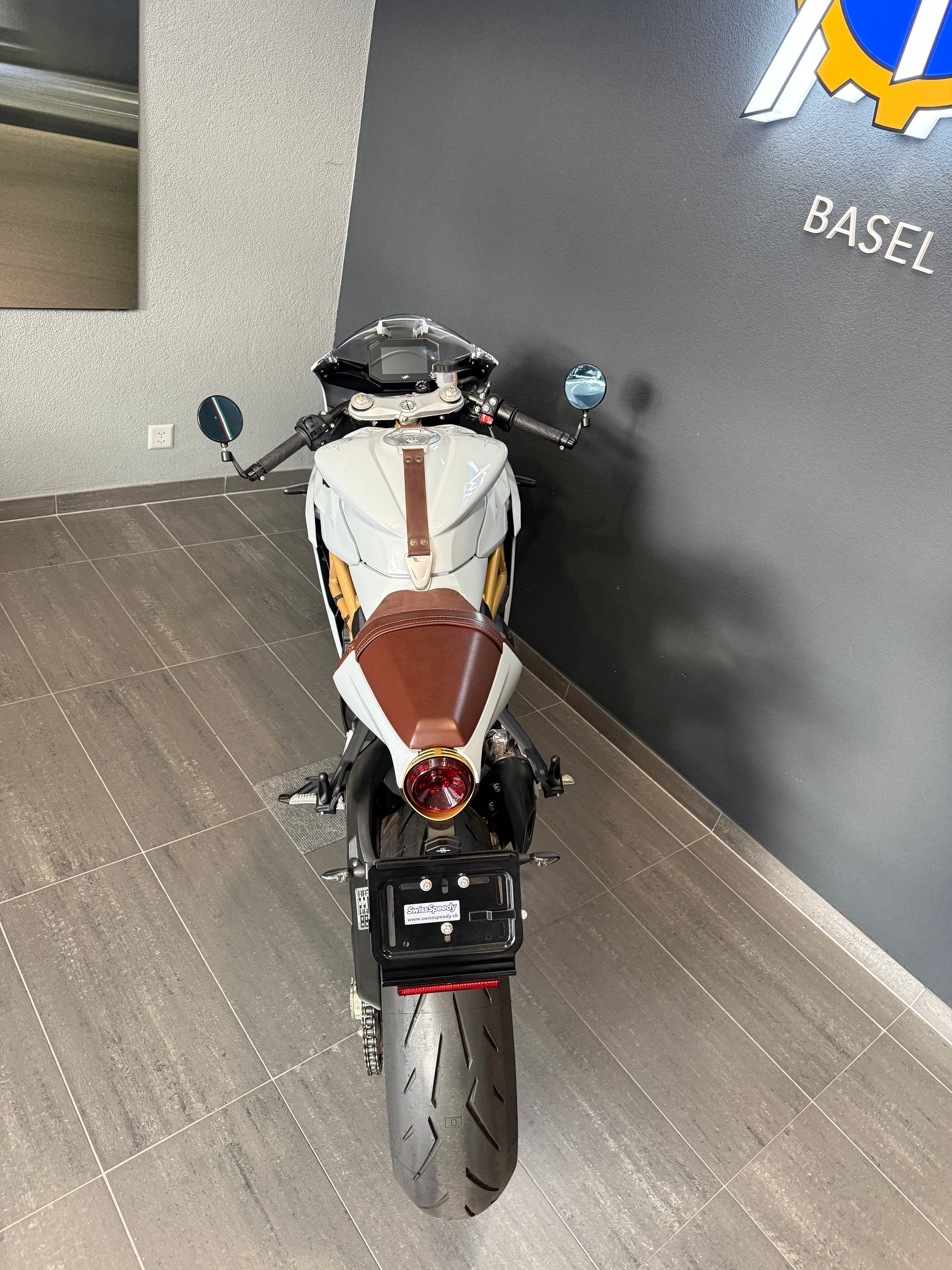 MV AGUSTA Superveloce S 800-image-11