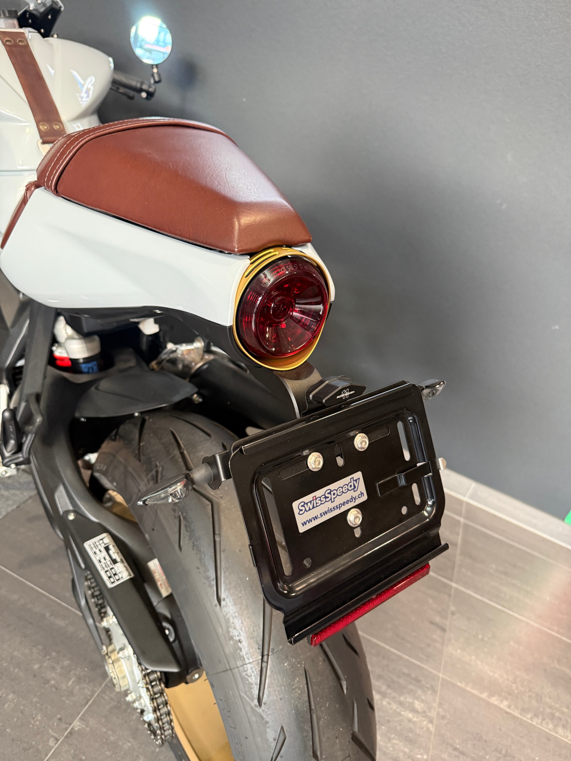 MV AGUSTA Superveloce S 800-image-9