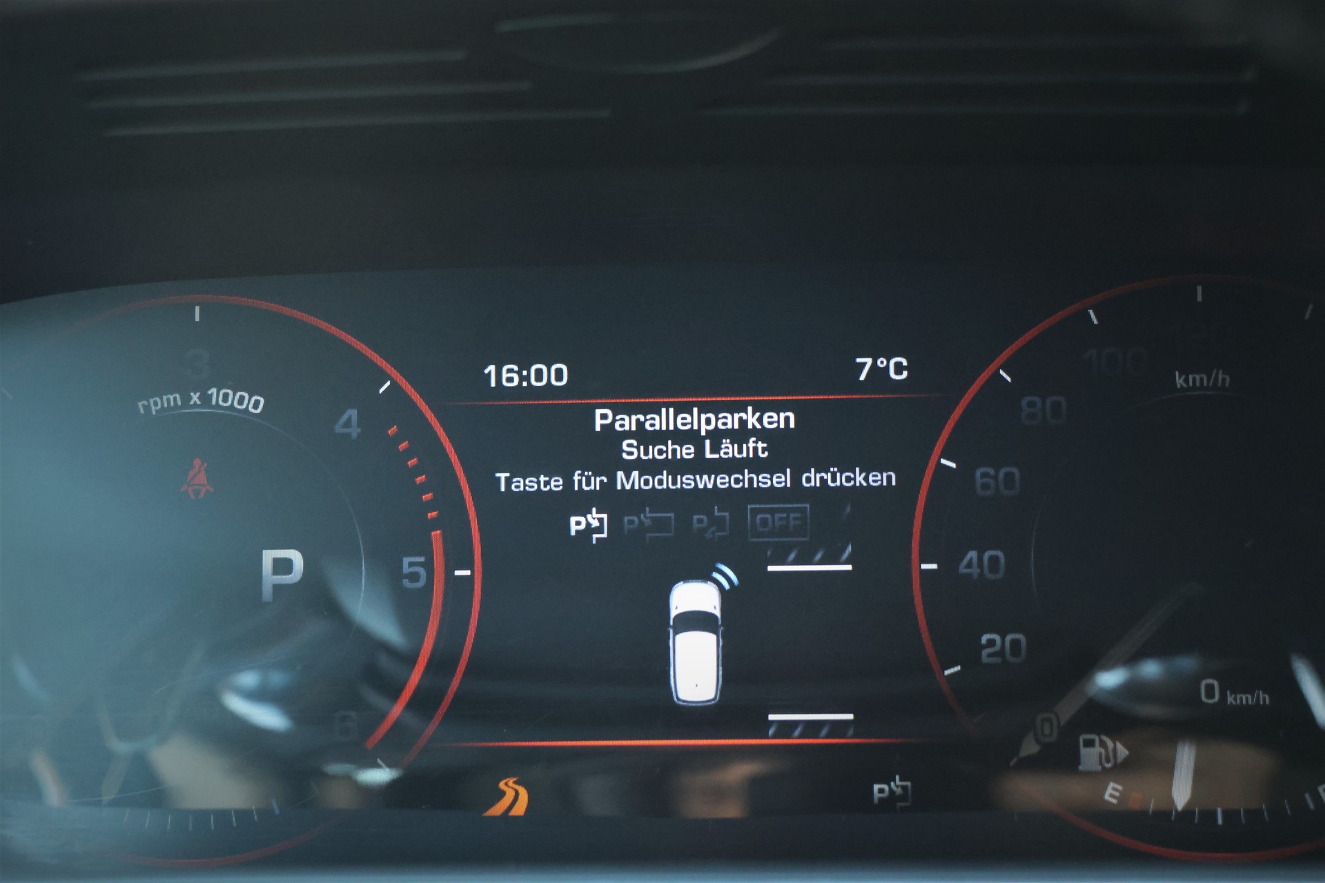 LAND ROVER Range Rover Sport 3.0 SDV6 Hybrid HSE Automatic + 3.0T AHK-image-23
