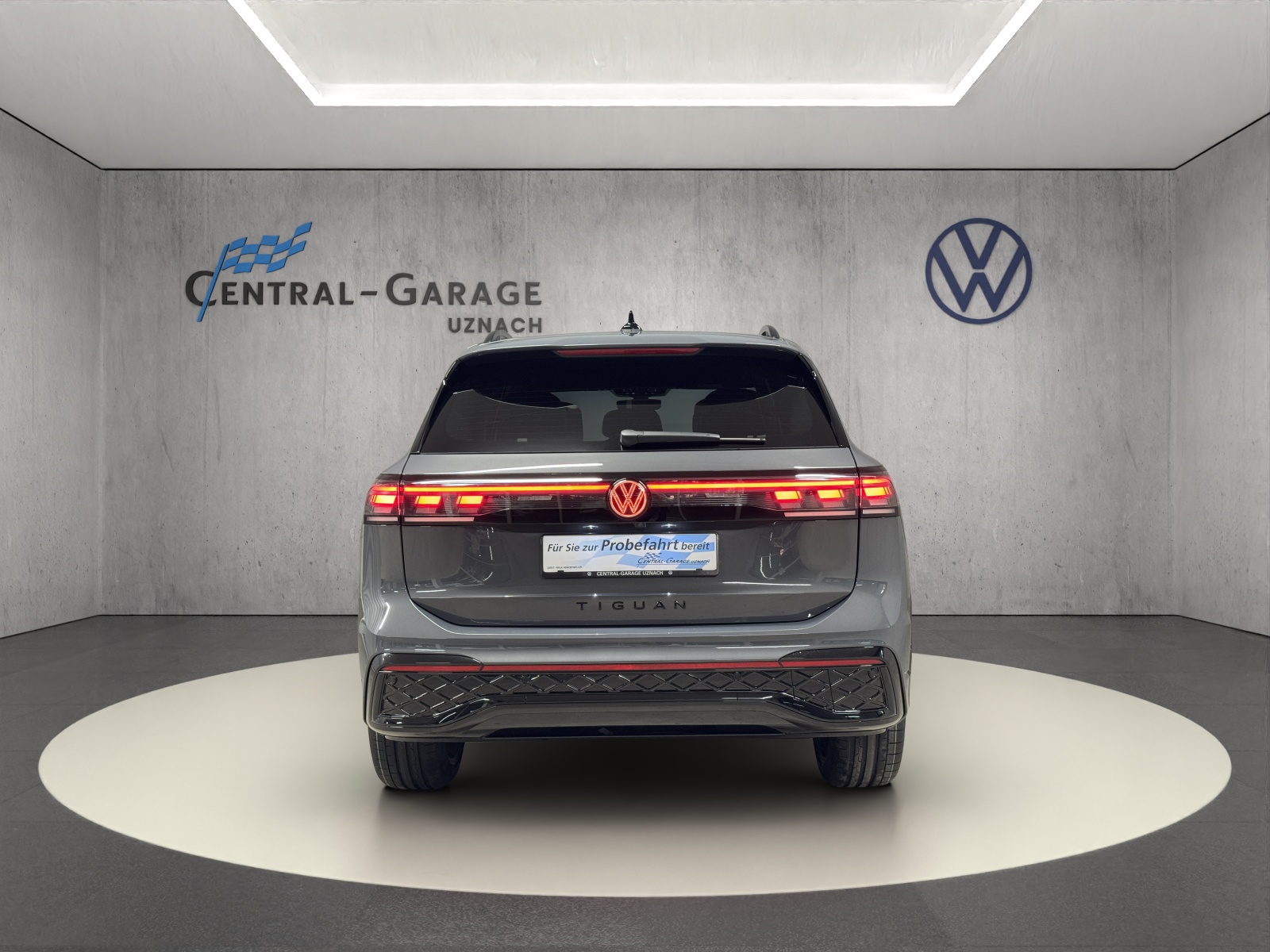 VW Tiguan 2.0 TSI United DSG 4Motion-showroom-element-3