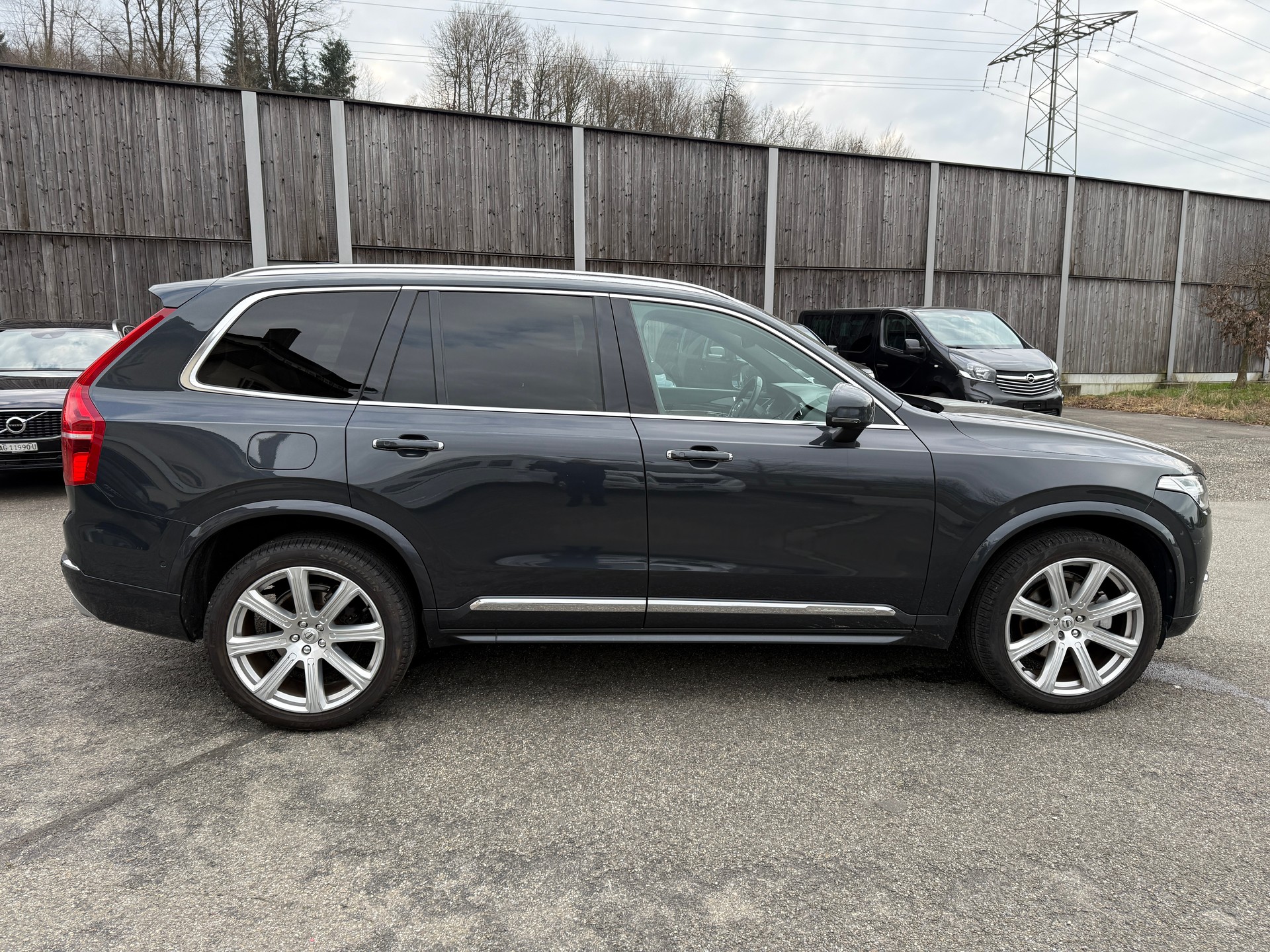 VOLVO XC90 D5 AWD Inscription Geartronic-image-5
