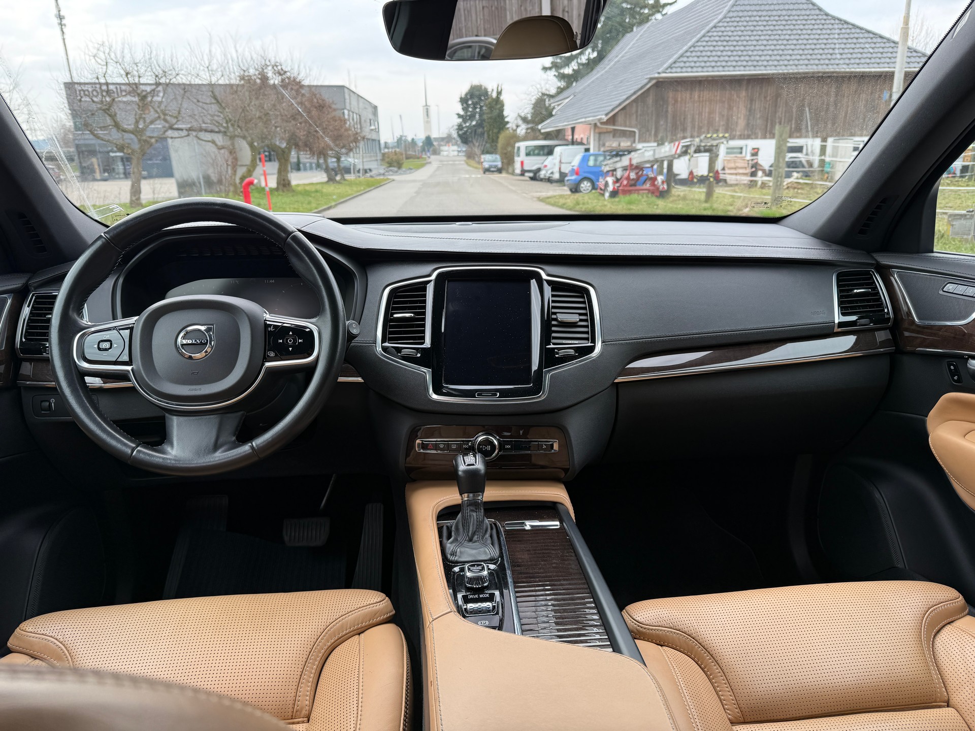 VOLVO XC90 D5 AWD Inscription Geartronic-image-11
