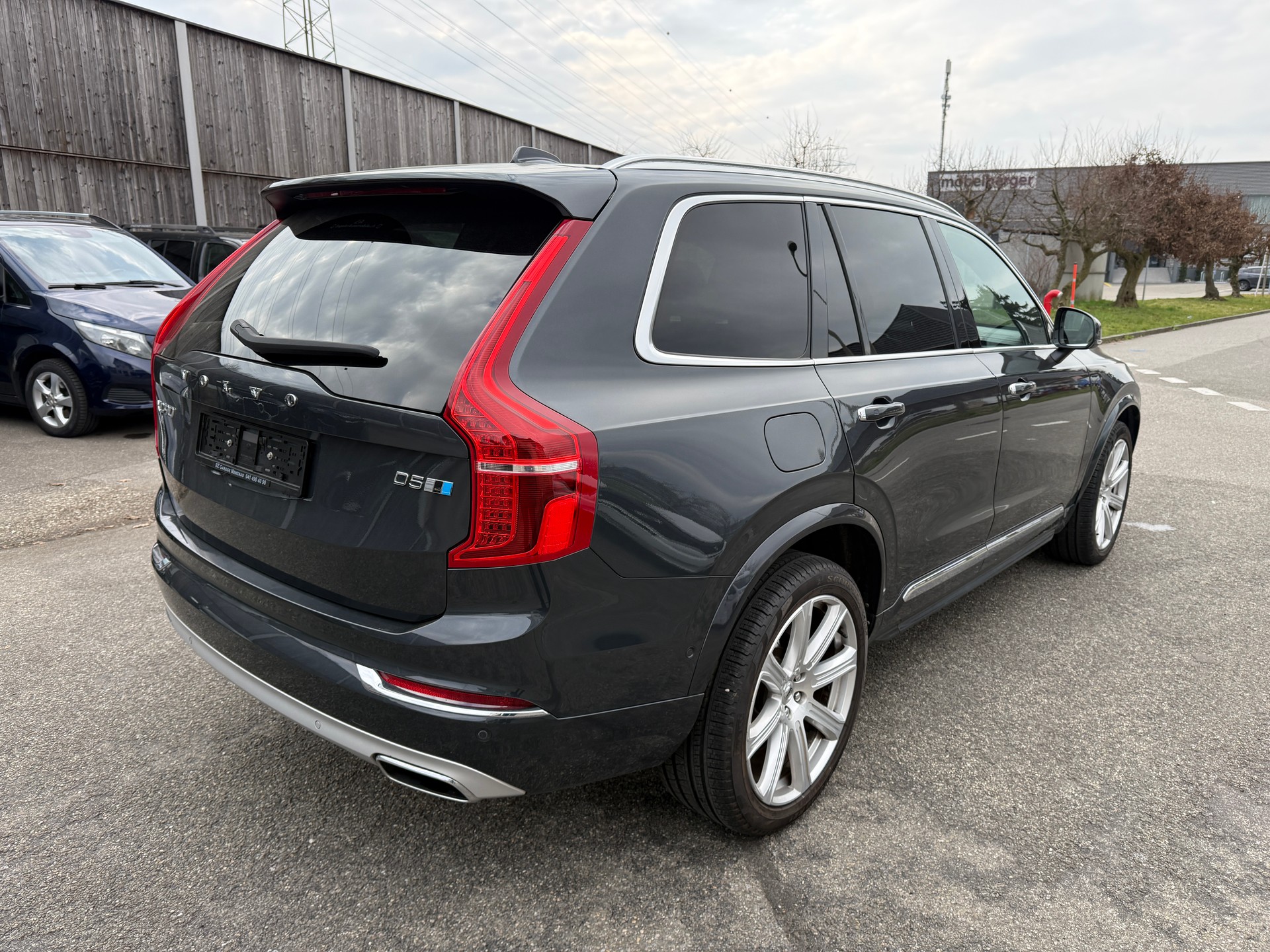 VOLVO XC90 D5 AWD Inscription Geartronic-image-4