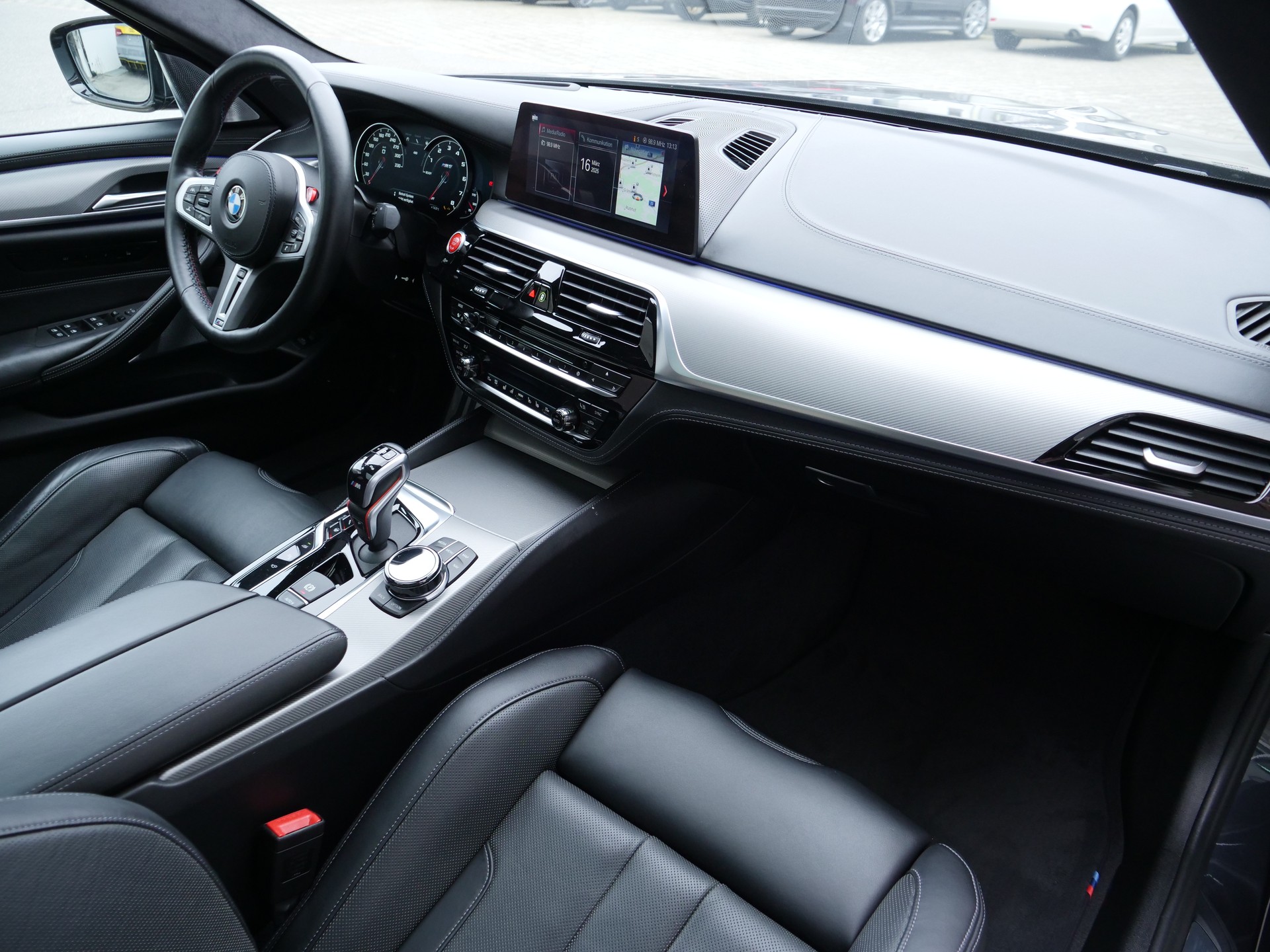 BMW M5 xDrive Drivelogic-image-9