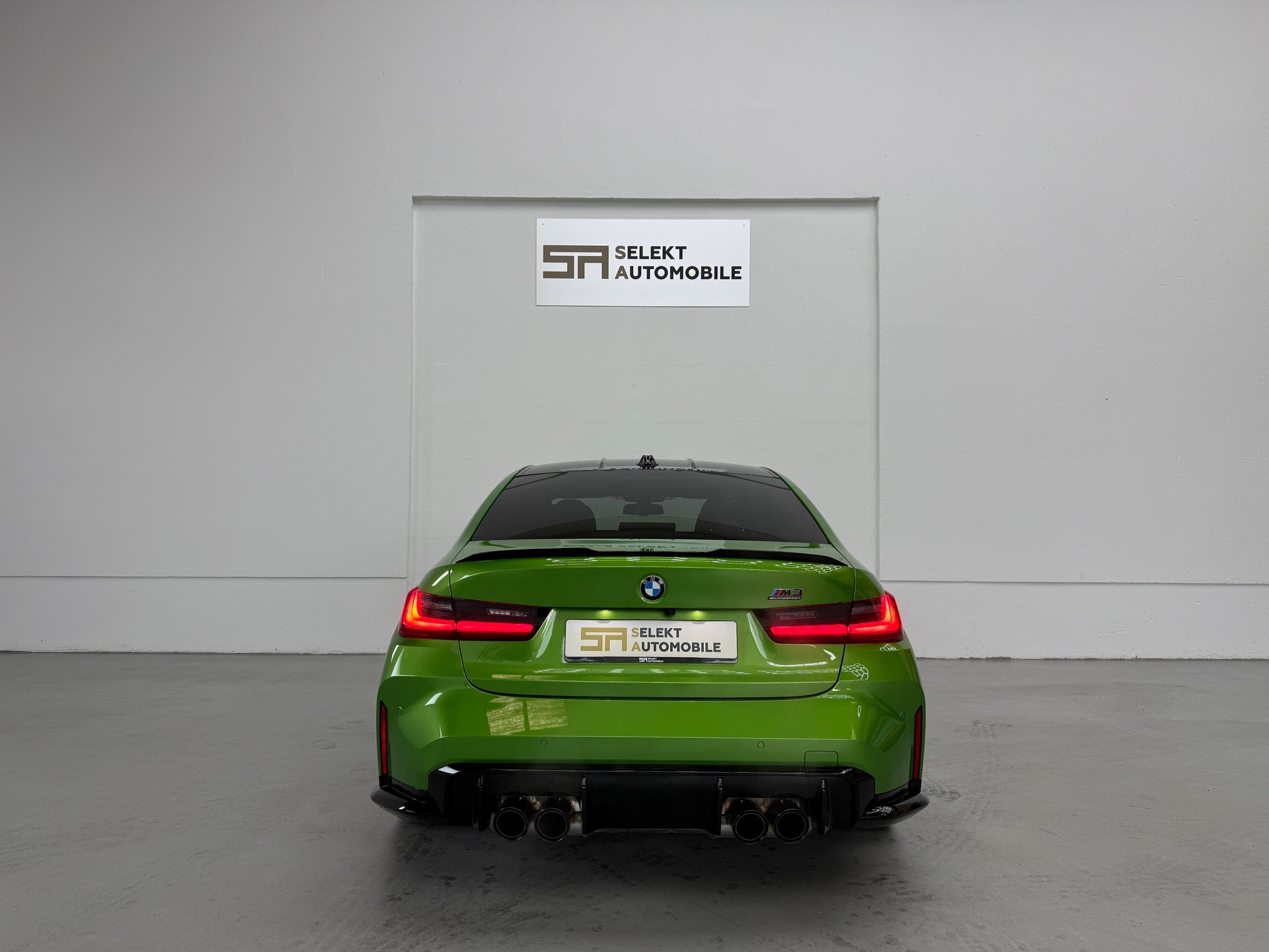 BMW M3 Competition M xDrive | Java Grün Met.-image-4