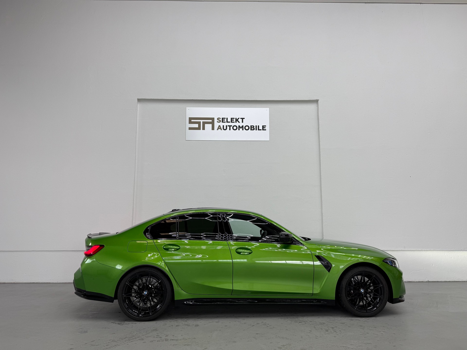 BMW M3 Competition M xDrive | Java Grün Met.-image-6