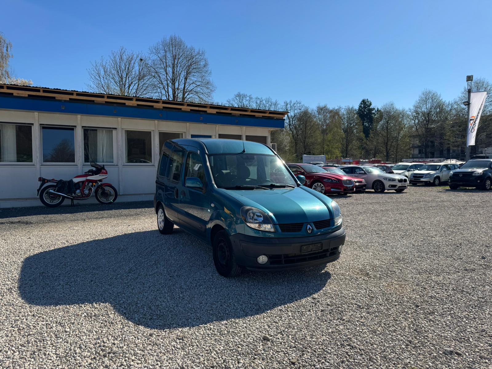 RENAULT Kangoo 1.5 dCi Alizé-showroom-element-2