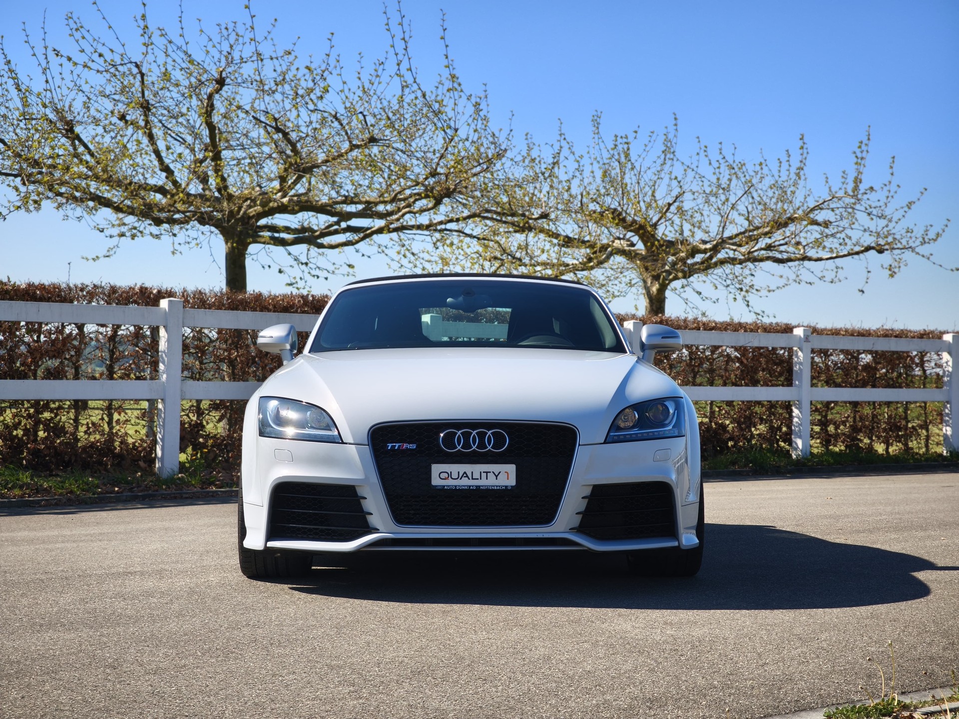 AUDI TT RS Roadster 2.5 TFSI quattro-image-2