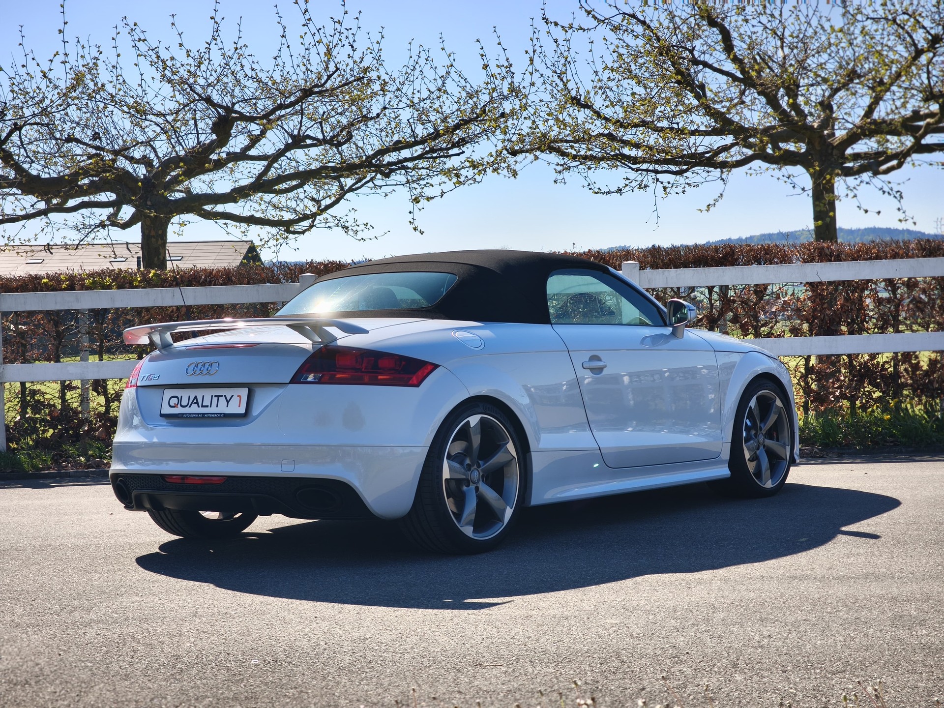 AUDI TT RS Roadster 2.5 TFSI quattro-image-6