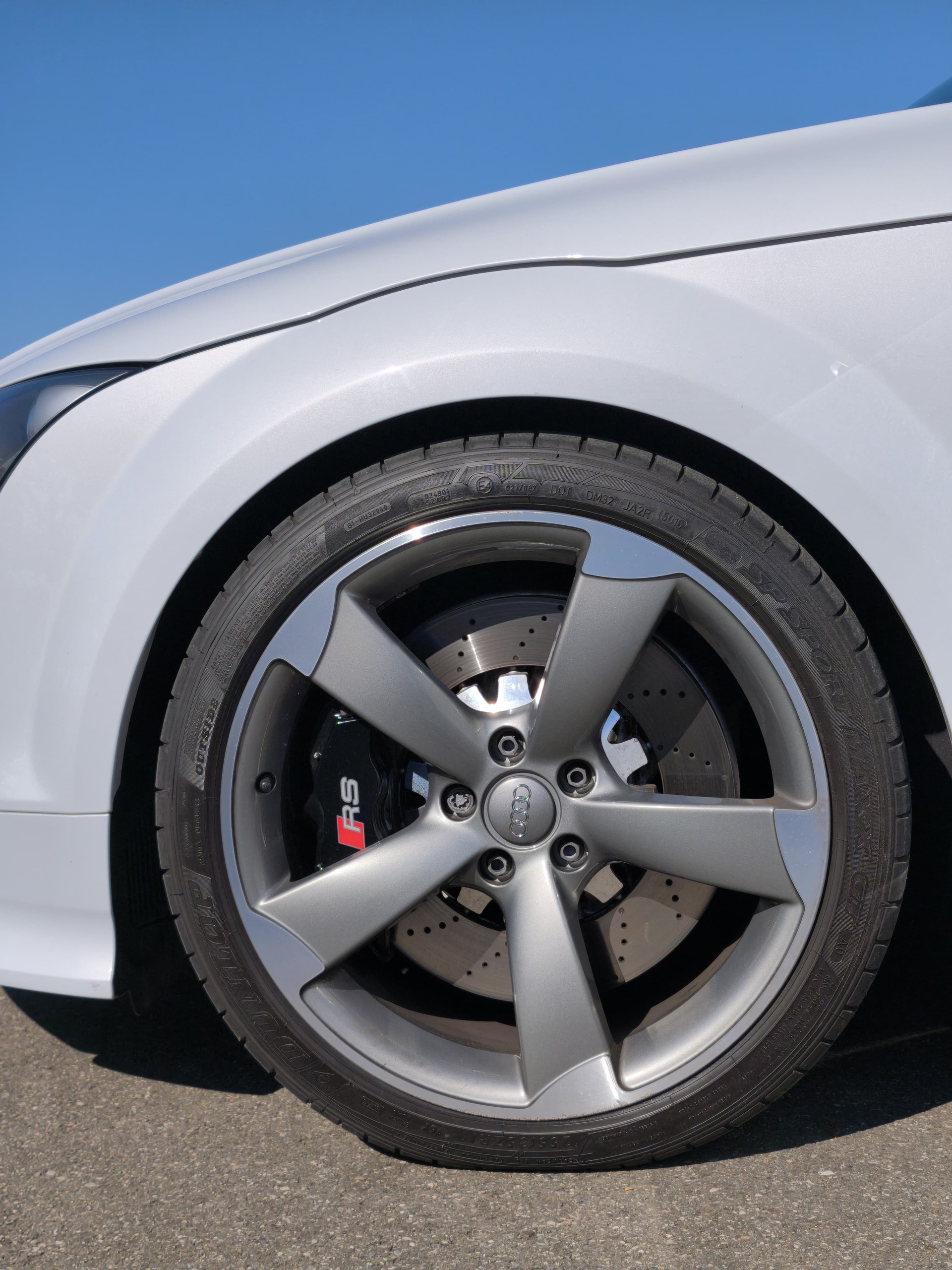 AUDI TT RS Roadster 2.5 TFSI quattro-image-13