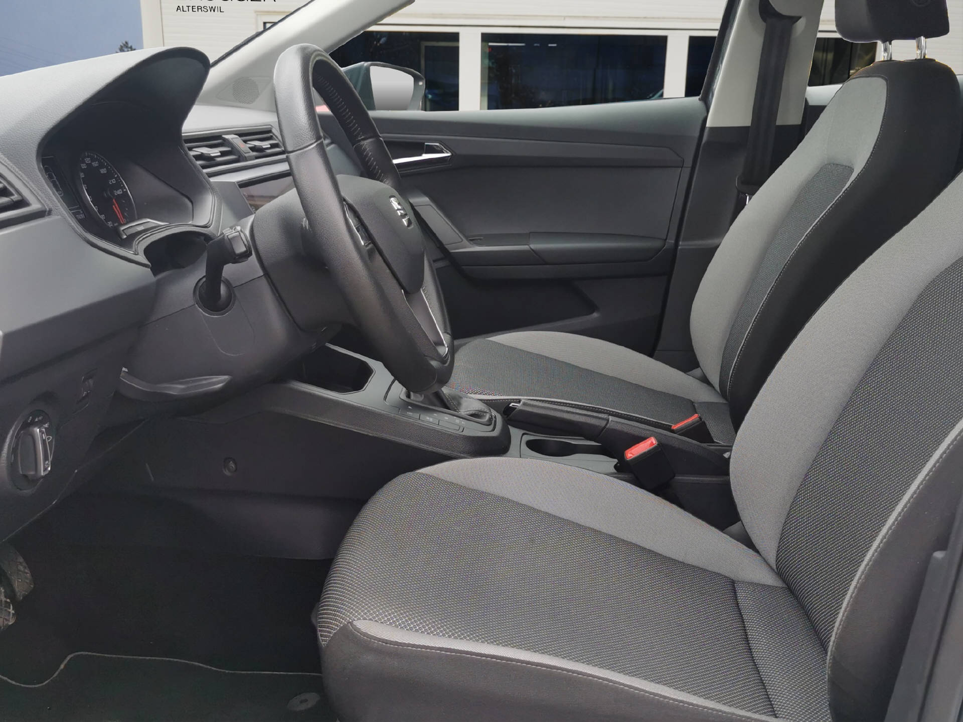 SEAT Ibiza 1.0 TSI 110 Style DSG-image-2