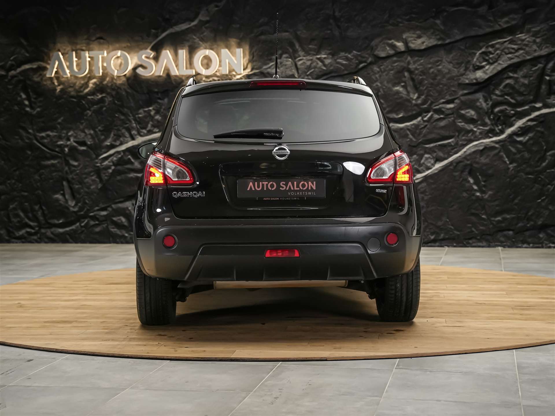 NISSAN Qashqai 2.0 16V 360 4x4 *Panorama*Leder/Alcantara*360° Kamera*-image-4