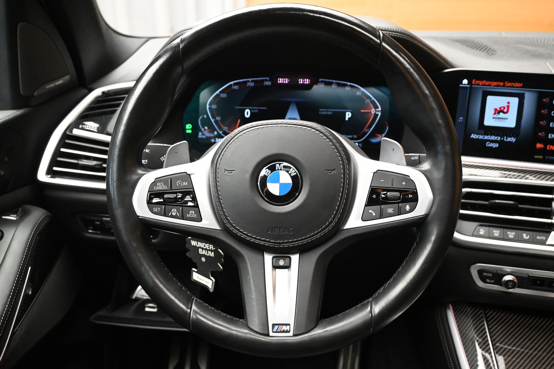 BMW X5 xDrive 48V 40d M Sport Steptronic-image-8