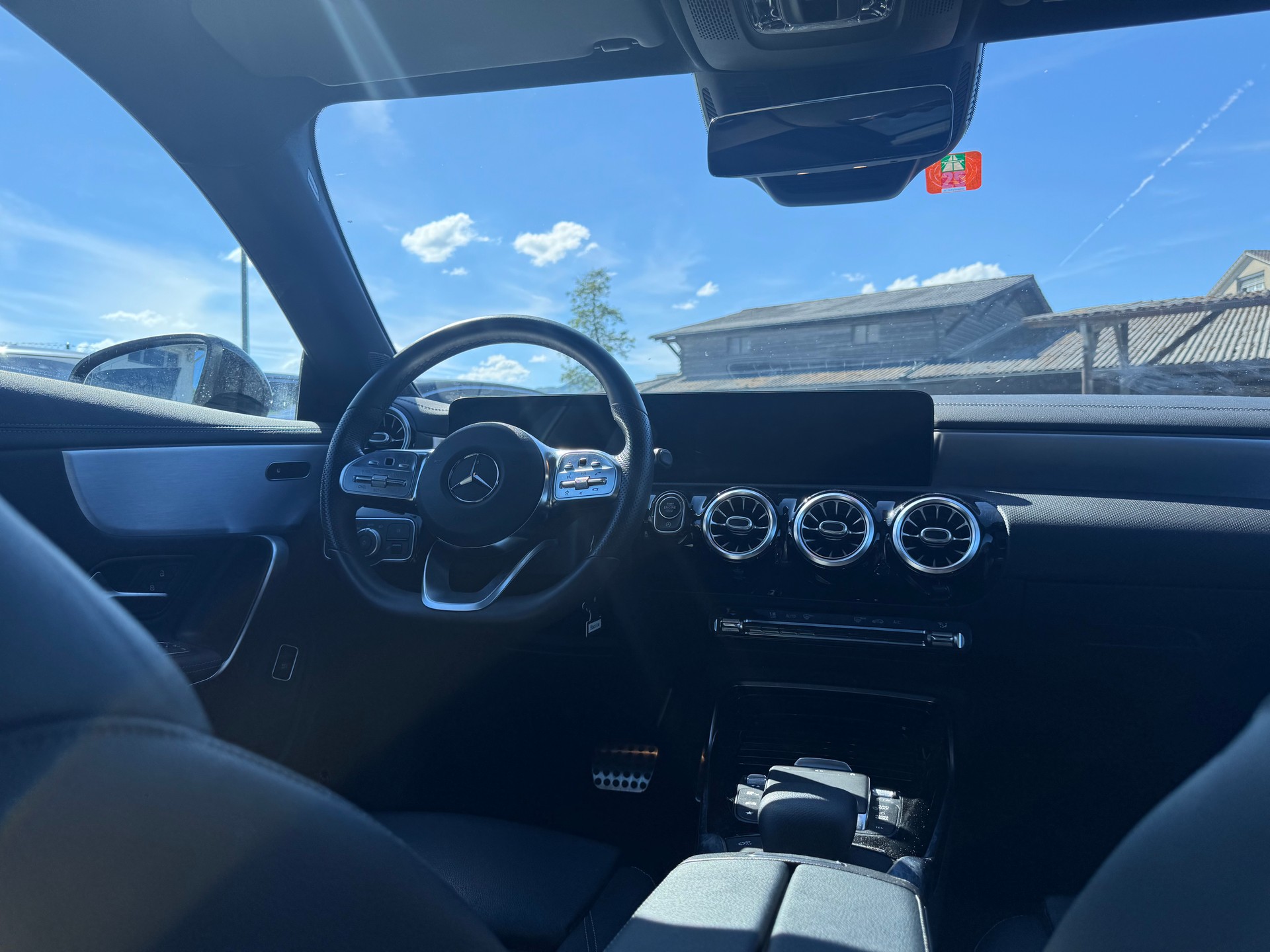 MERCEDES-BENZ CLA Shooting Brake 35 AMG 4Matic 7G-DCT-image-9