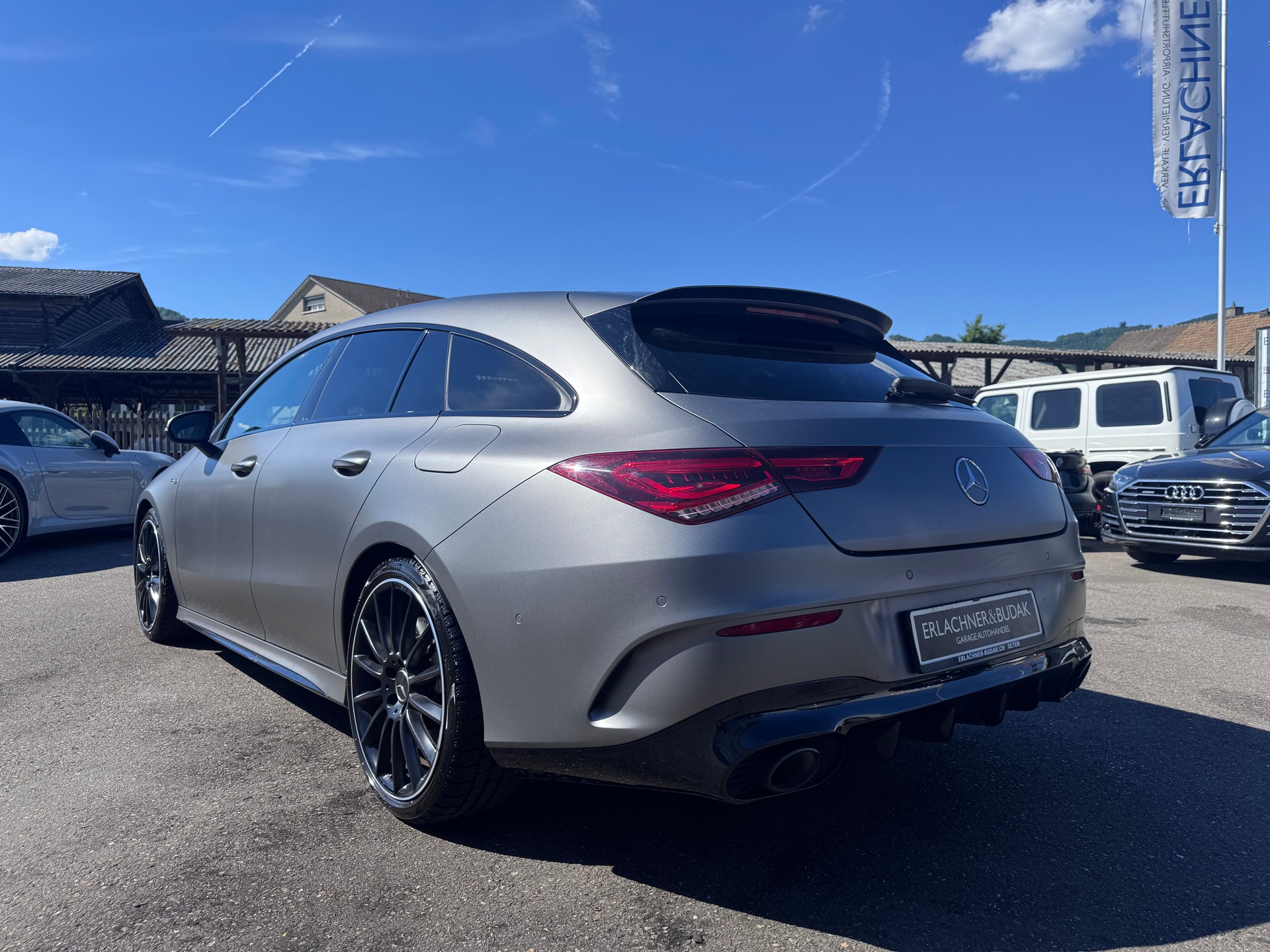 MERCEDES-BENZ CLA Shooting Brake 35 AMG 4Matic 7G-DCT-showroom-element-3