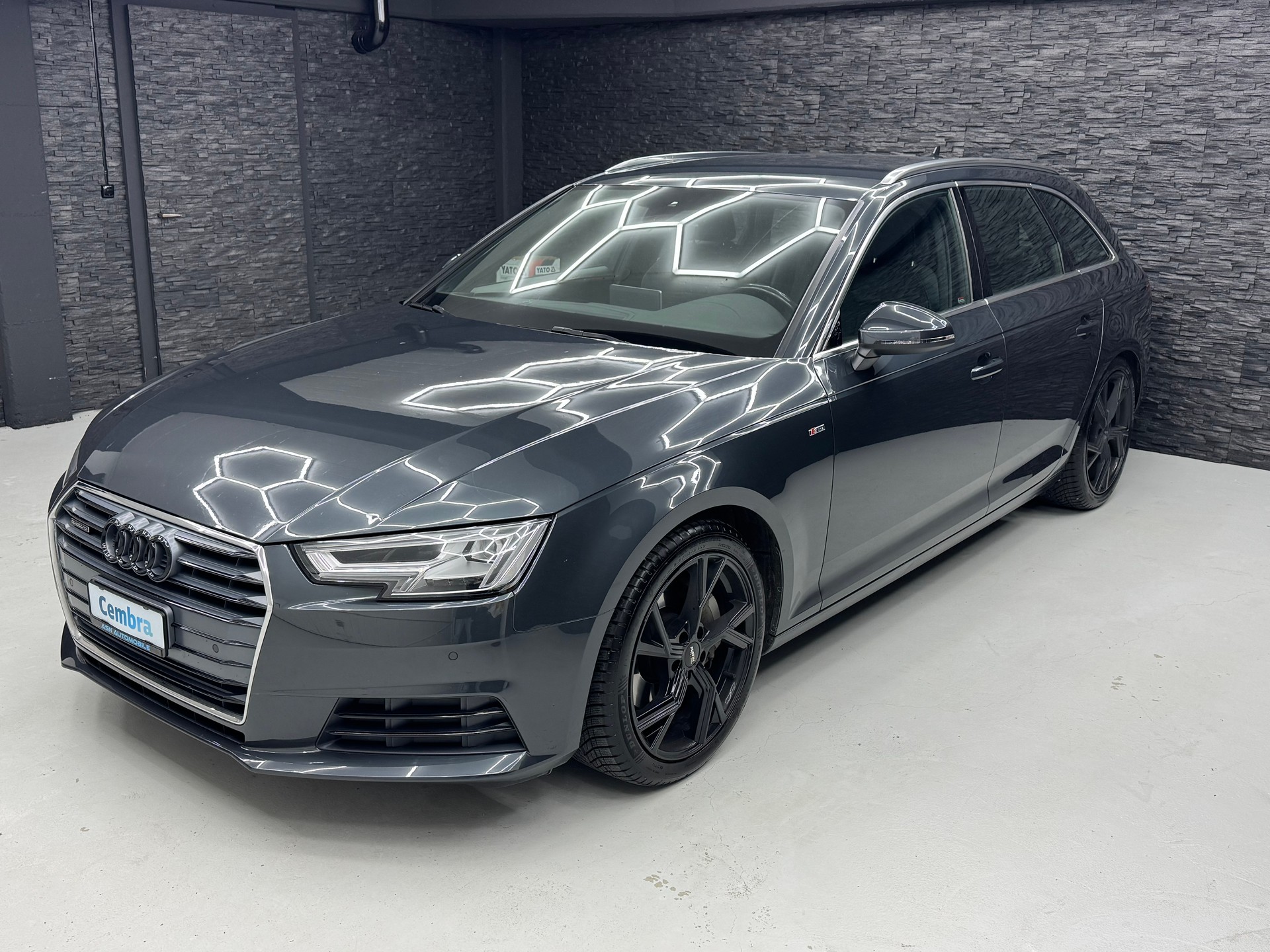 AUDI A4 Avant 2.0 TDI Sport quattro S-tronic
