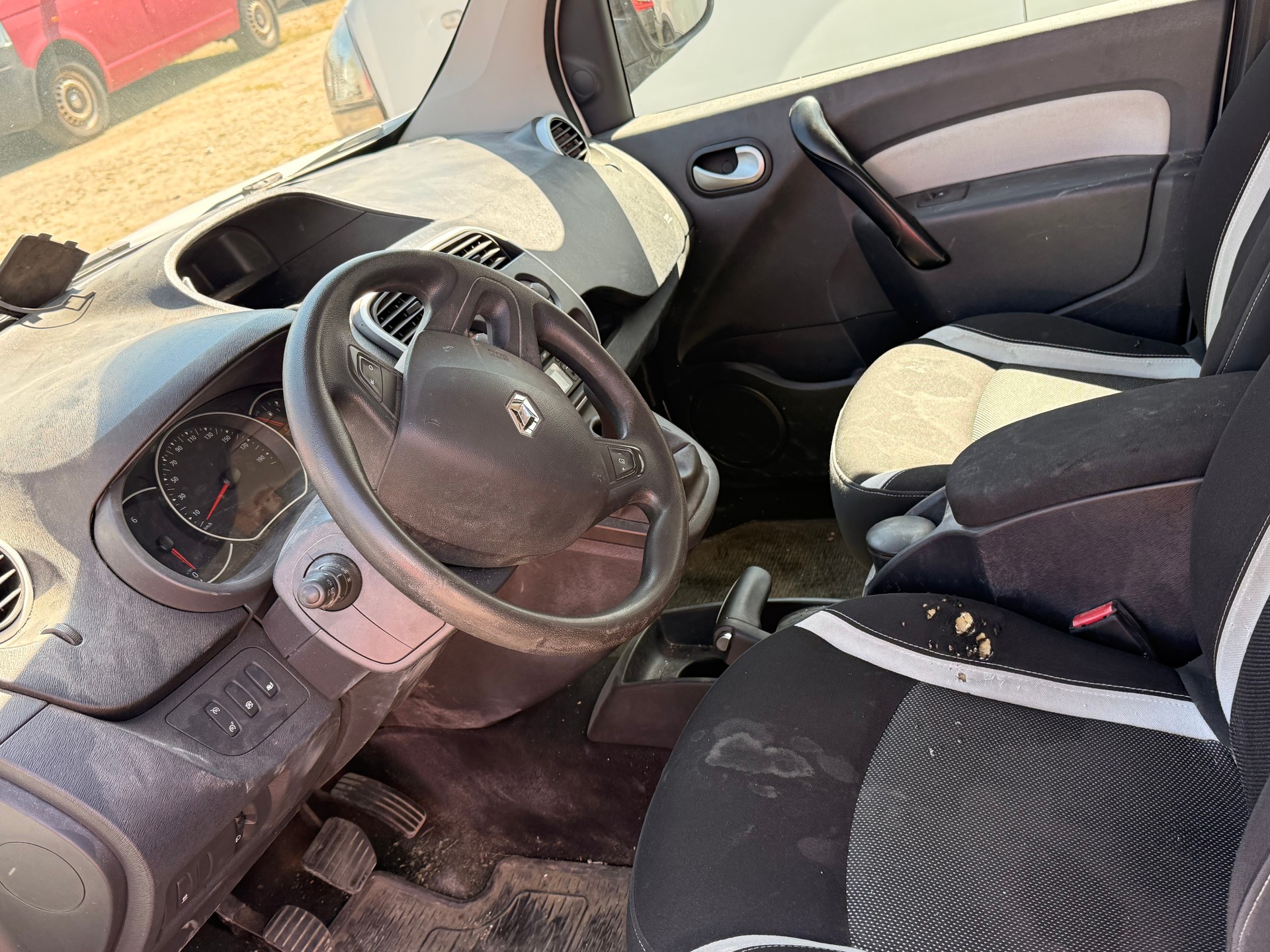 RENAULT Kangoo 1.5 dCi Extrem-image-5
