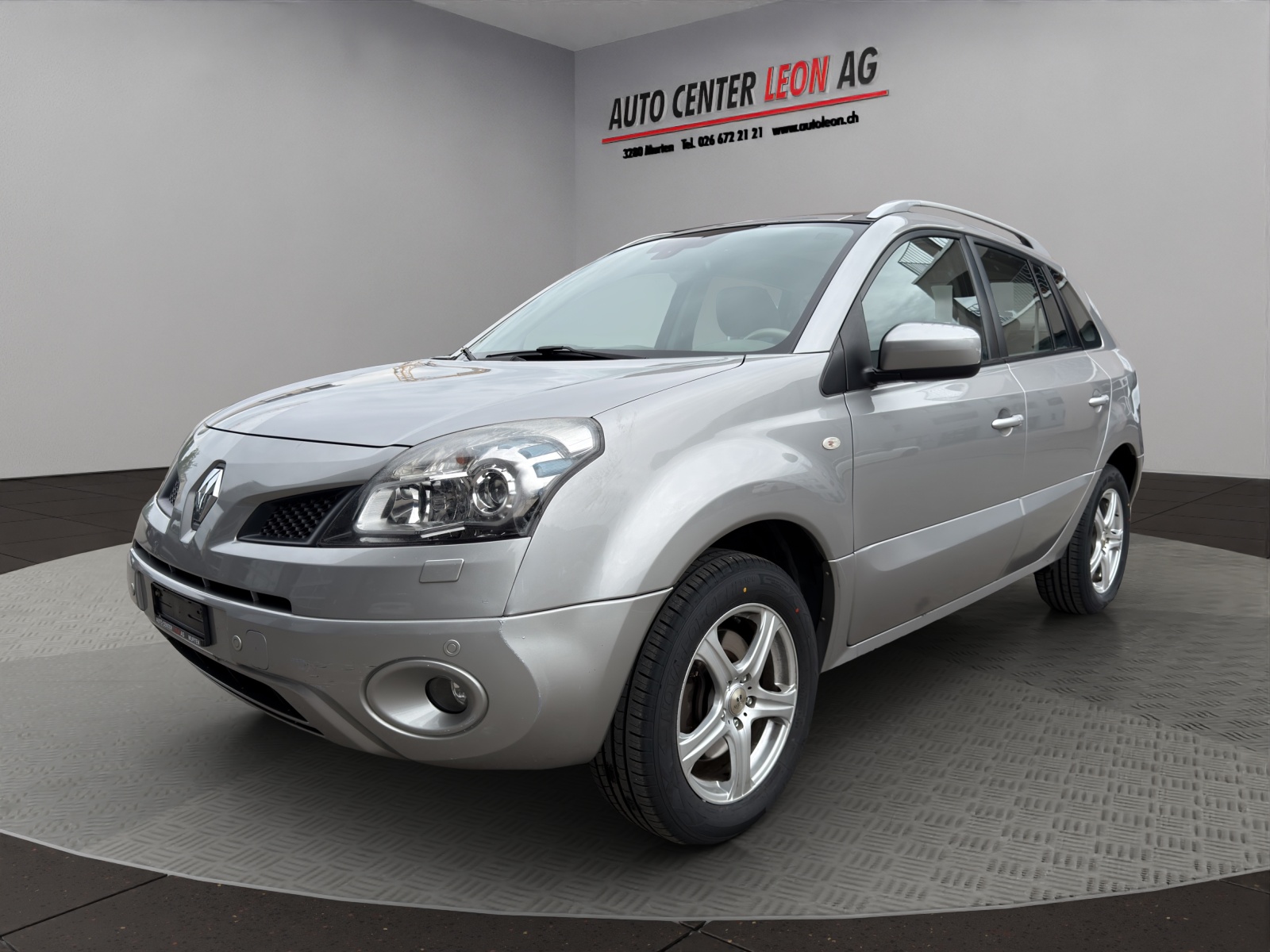 RENAULT Koleos 2.5 Dynamique Luxe 4x4-image-1
