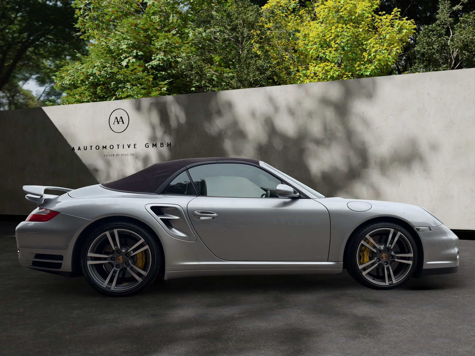 PORSCHE Turbo-image-6