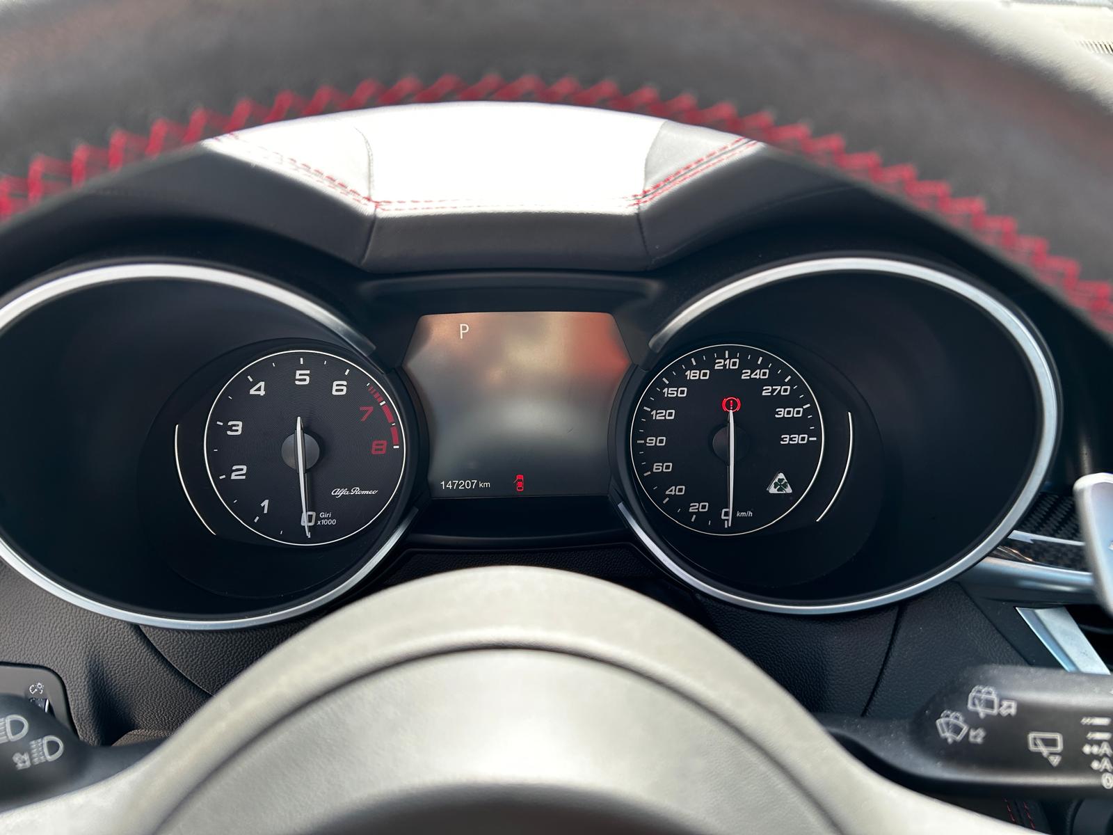 ALFA ROMEO Stelvio 2.9 V6 Quadrifoglio Q4 Automatic-image-12