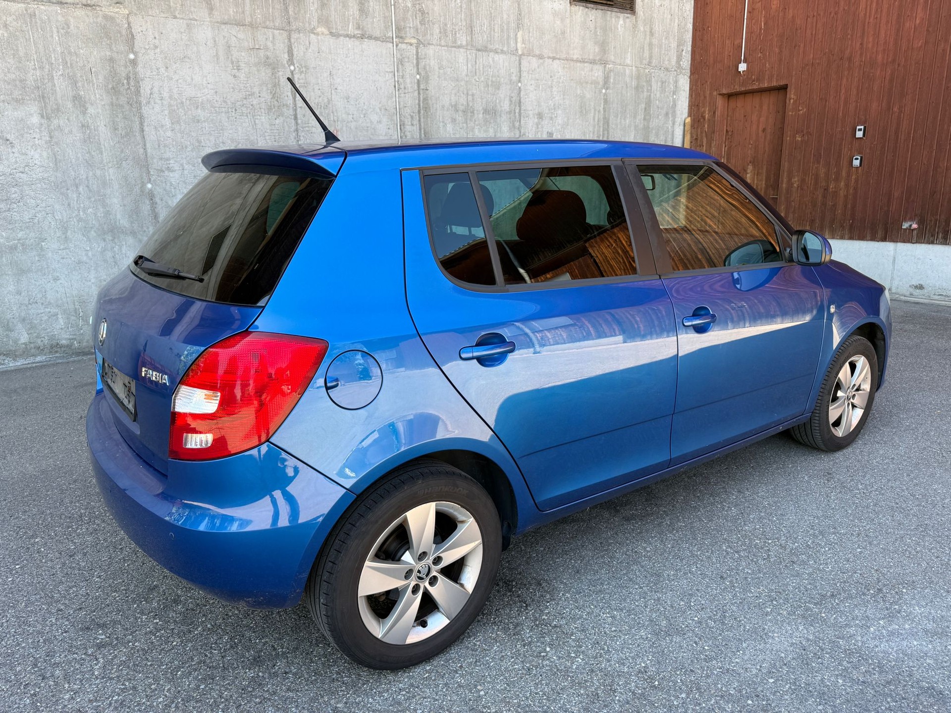 SKODA Fabia 1.6 TDI Elegance-image-17