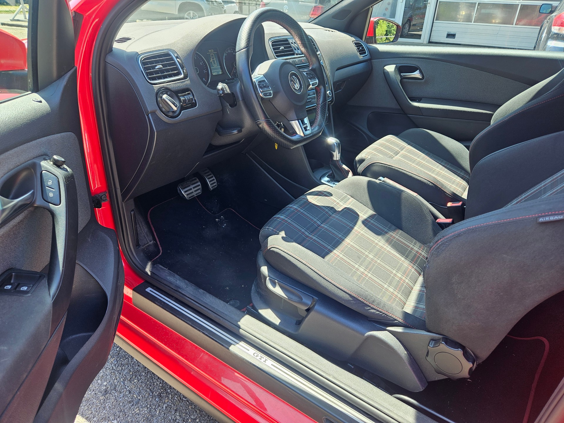 VW Polo 1.4 TSI GTI DSG-image-6