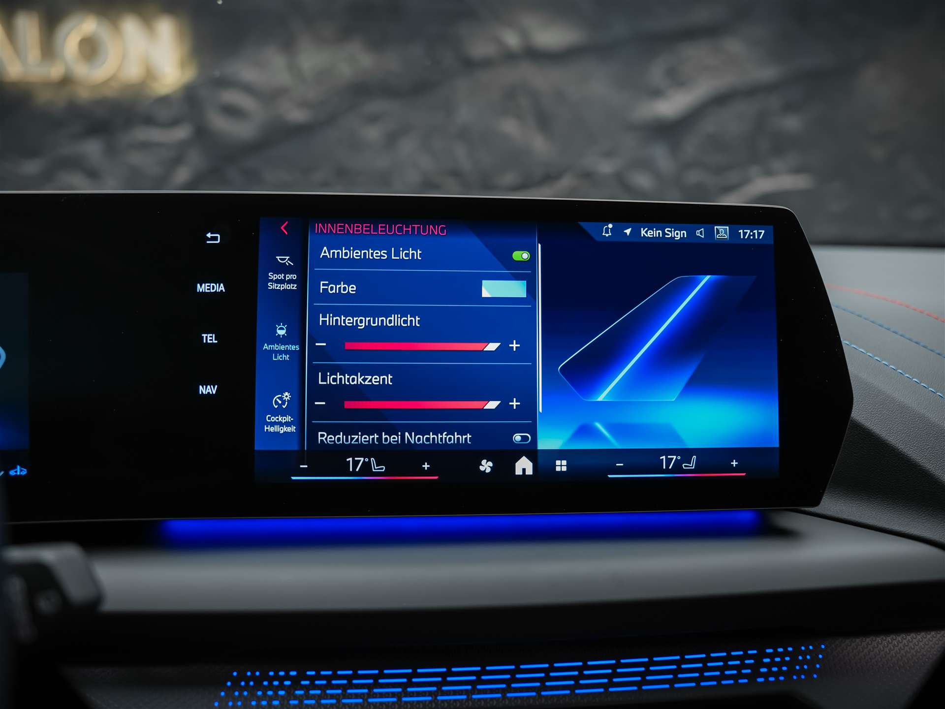 BMW M135 xDrive *Harman/Kardon*Sportsitze*Sitzheizung*Keyless Go*-image-27
