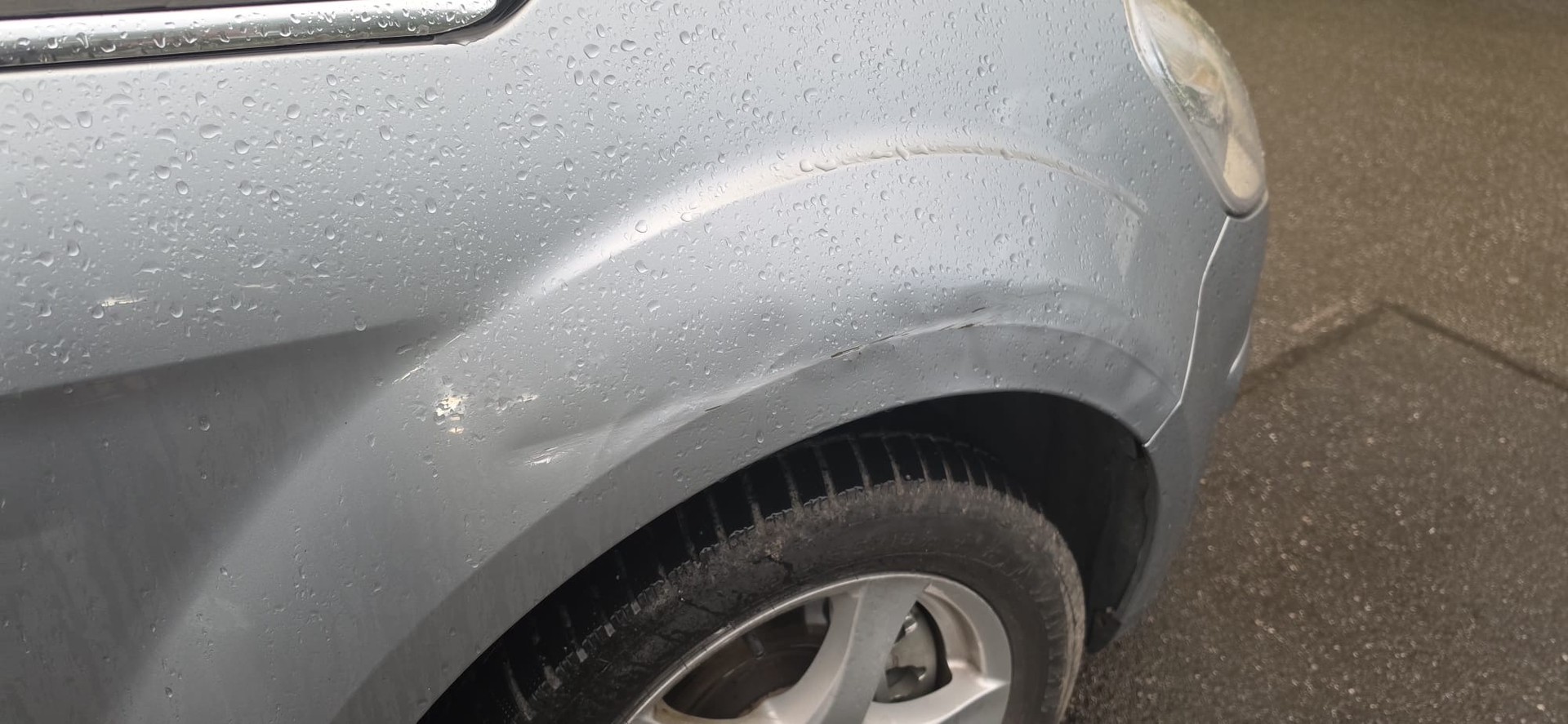 FORD GALAXY-image-8