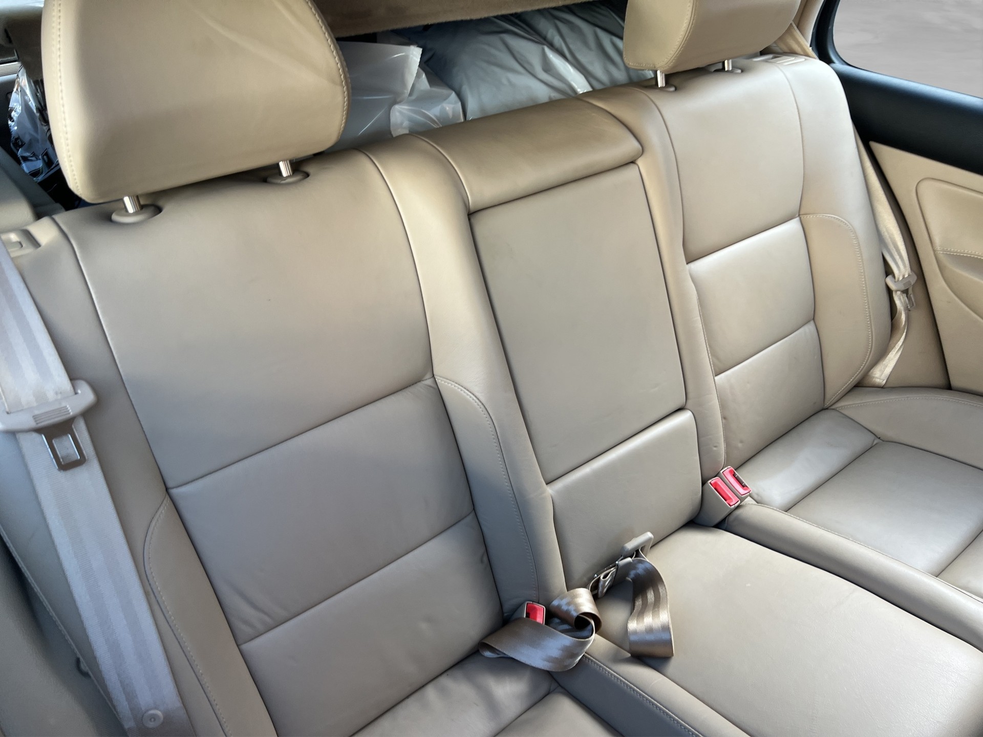 VW Golf 2.3 Highline-image-11