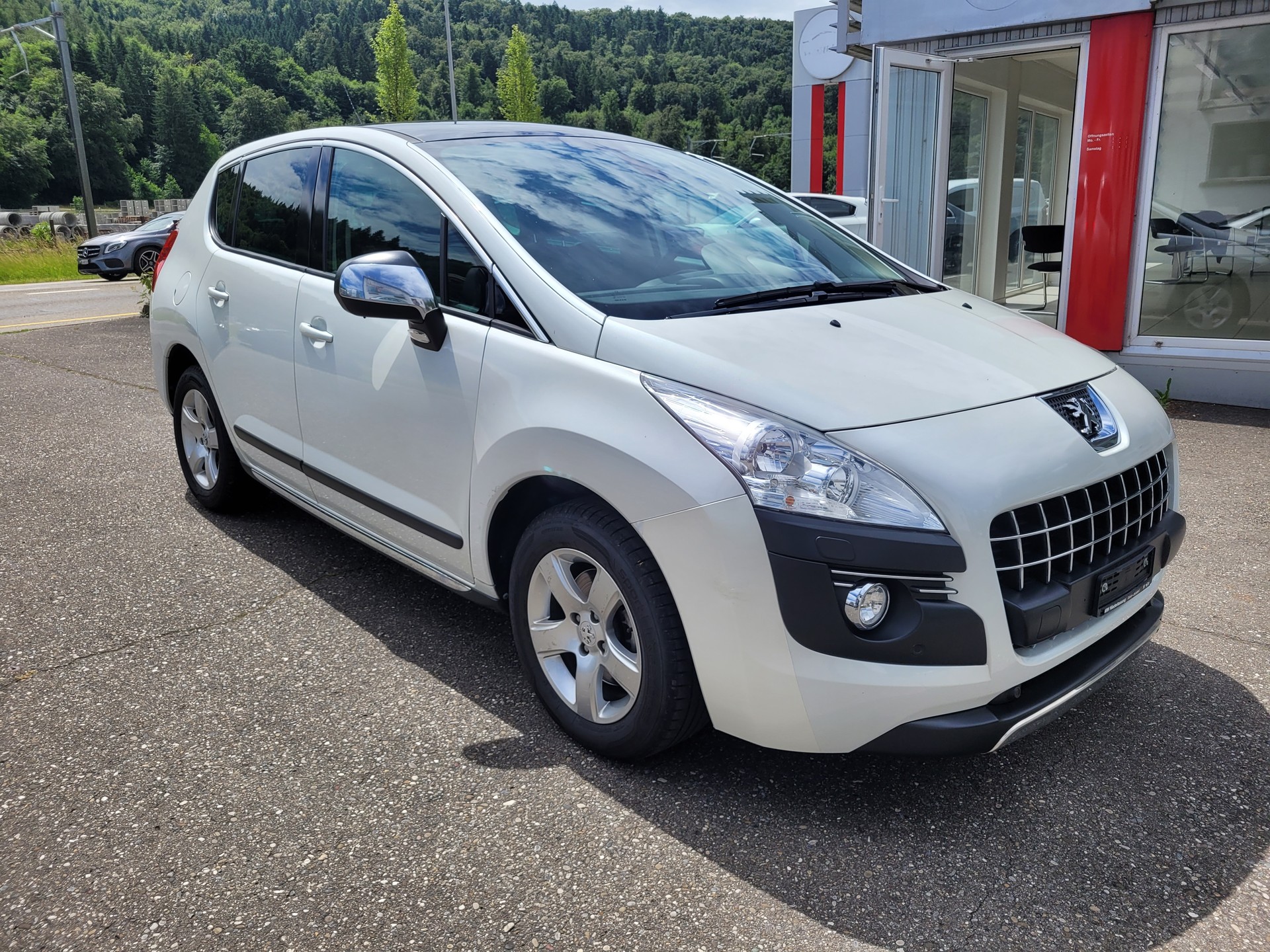 PEUGEOT 3008 1.6 16V T Sport Pack Tiptronic-image-6