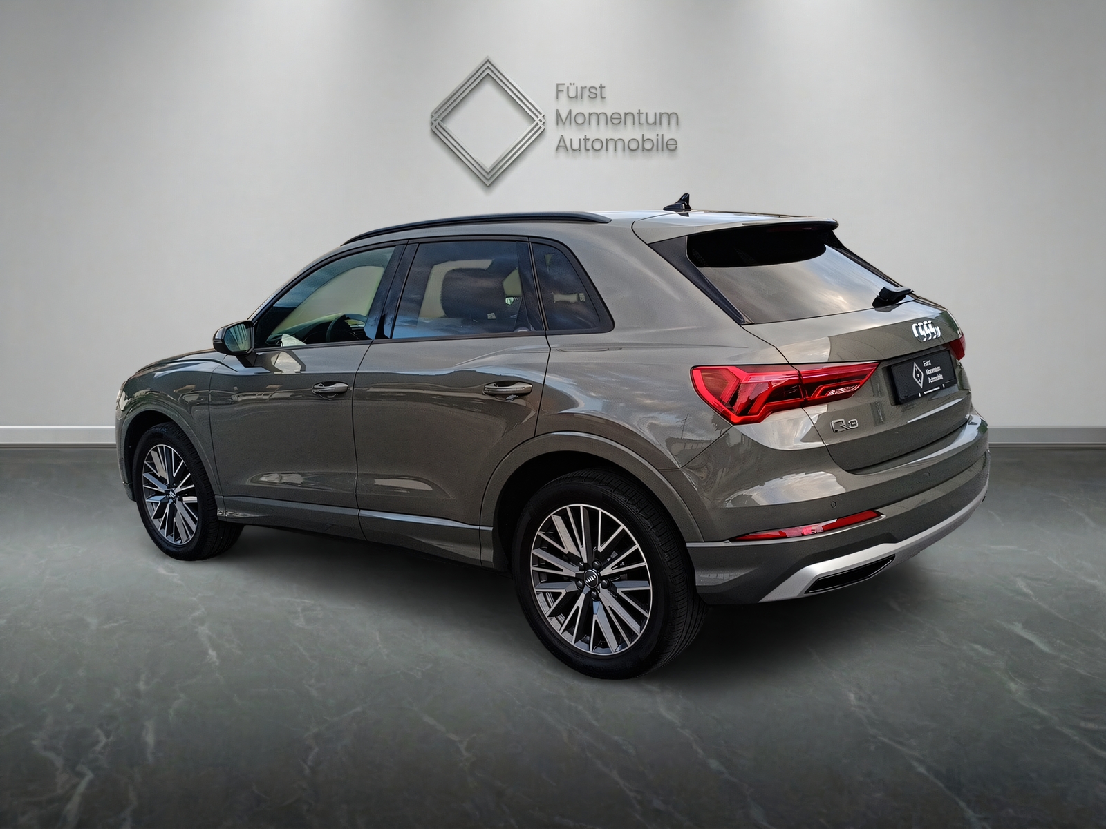 AUDI Q3 35 TFSI advanced S-tronic-image-6