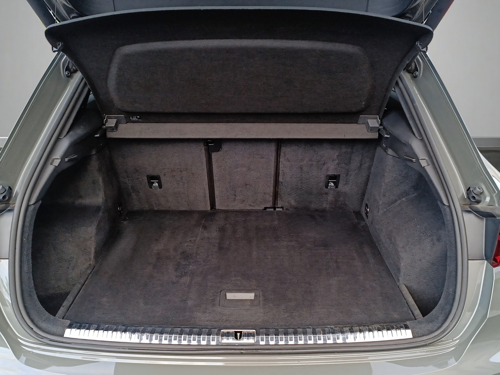 AUDI Q3 35 TFSI advanced S-tronic-image-19