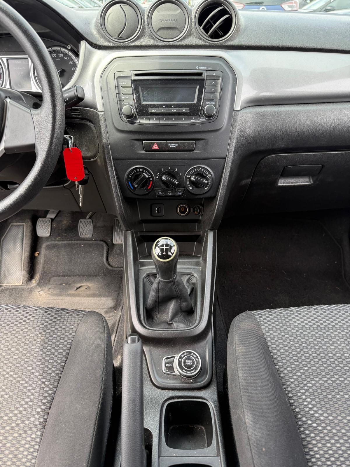 SUZUKI Vitara 1.6 VVT Unico 4x4-image-9
