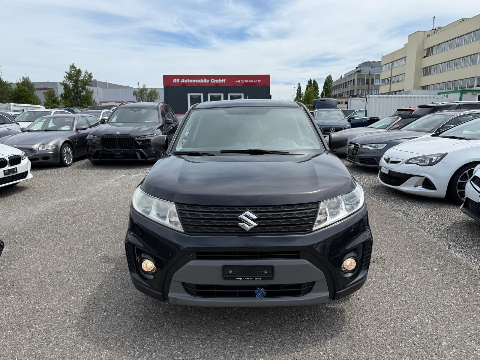 SUZUKI Vitara 1.6 VVT Unico 4x4-showroom-element-2