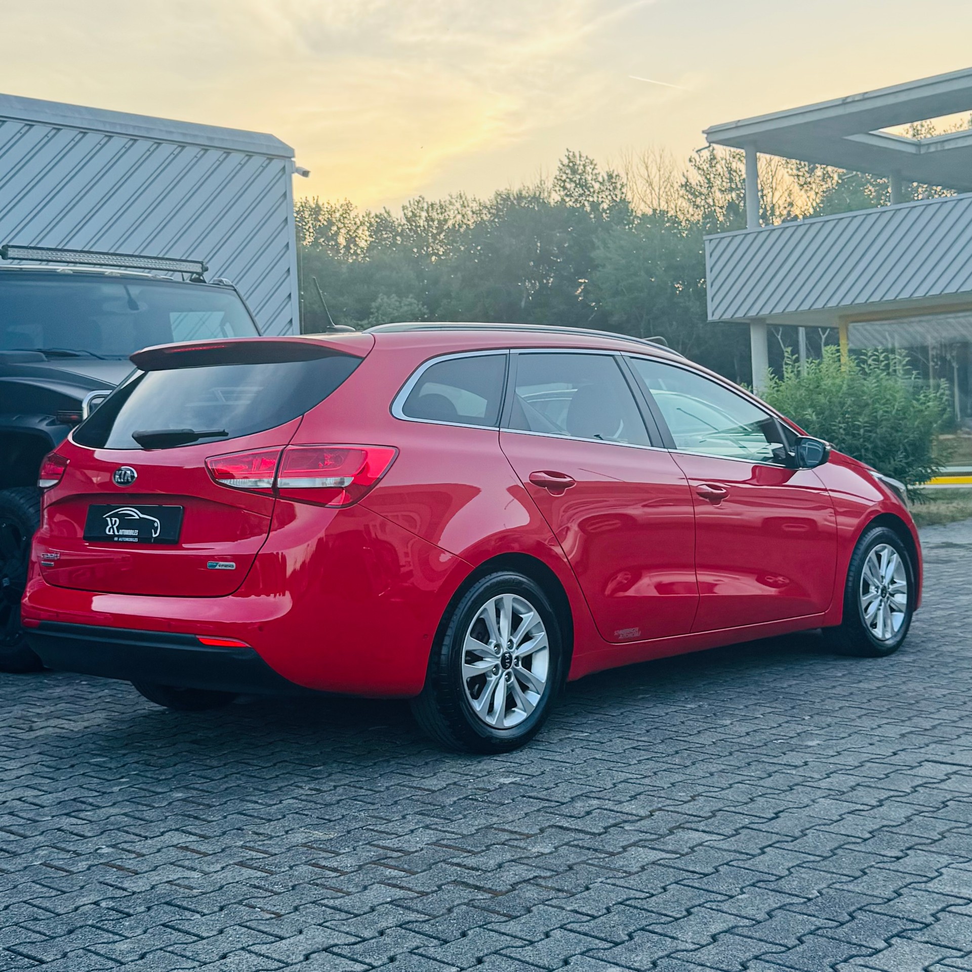 KIA Cee'd Sportswagon 1.6 CRDi Style DCT-showroom-element-2