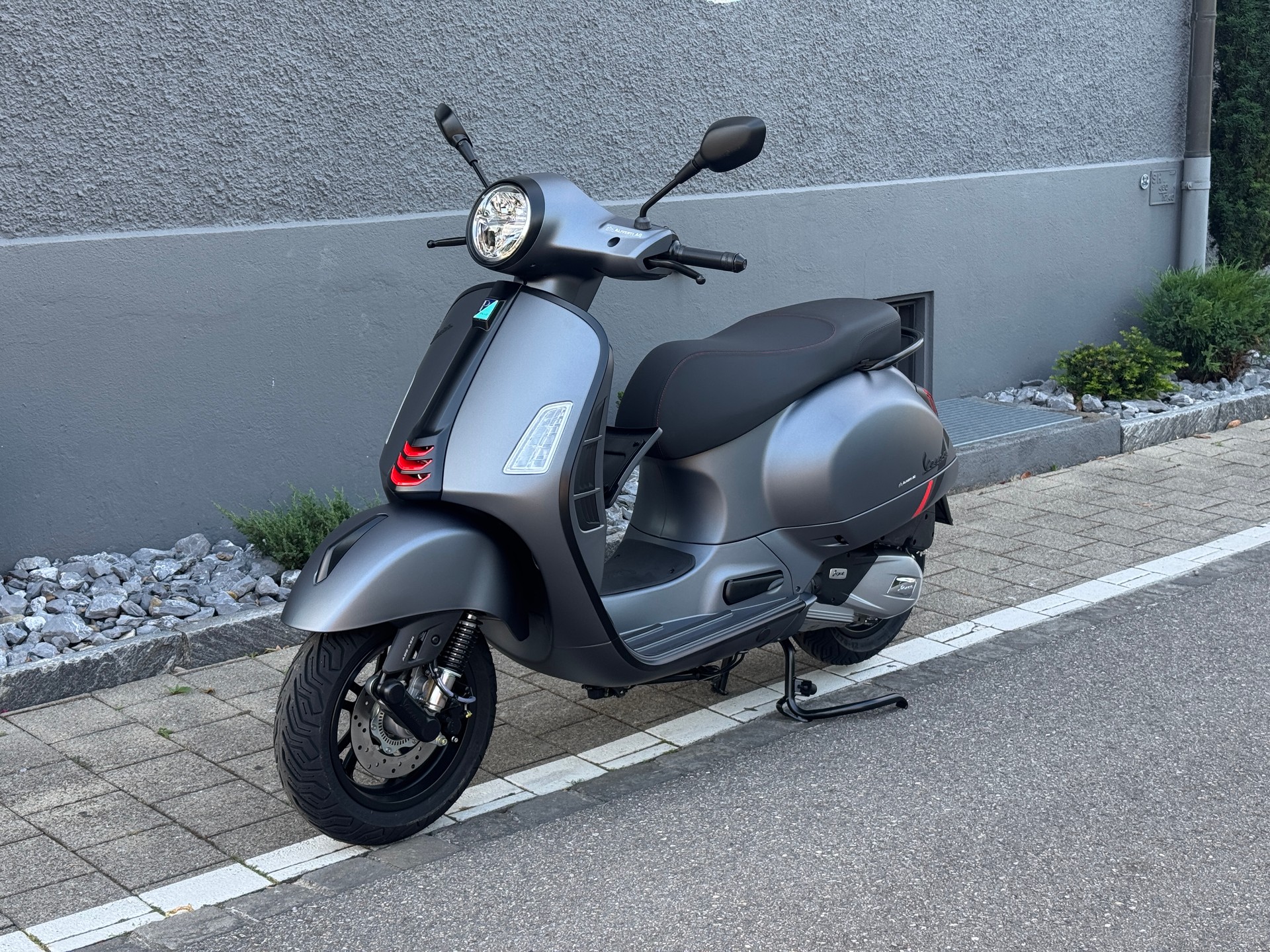 PIAGGIO Vespa GTS 125 Super Sport RST Euro 5+-image-0