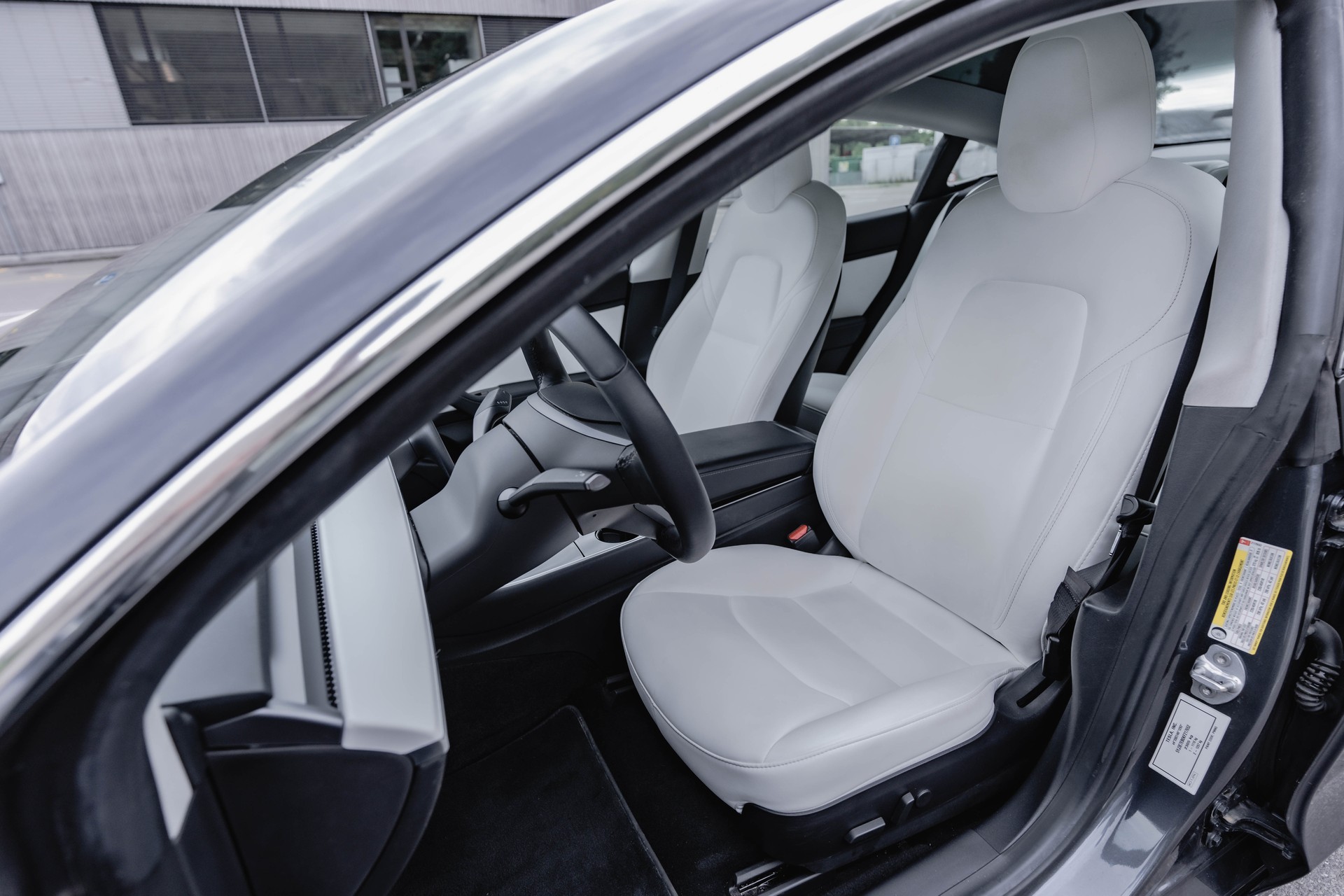 TESLA Model 3 Long Range Dual Motor AWD * FRISCH AB MFK * NEUE BREMSEN VO & HI * Beschleunigungsschub *-image-13