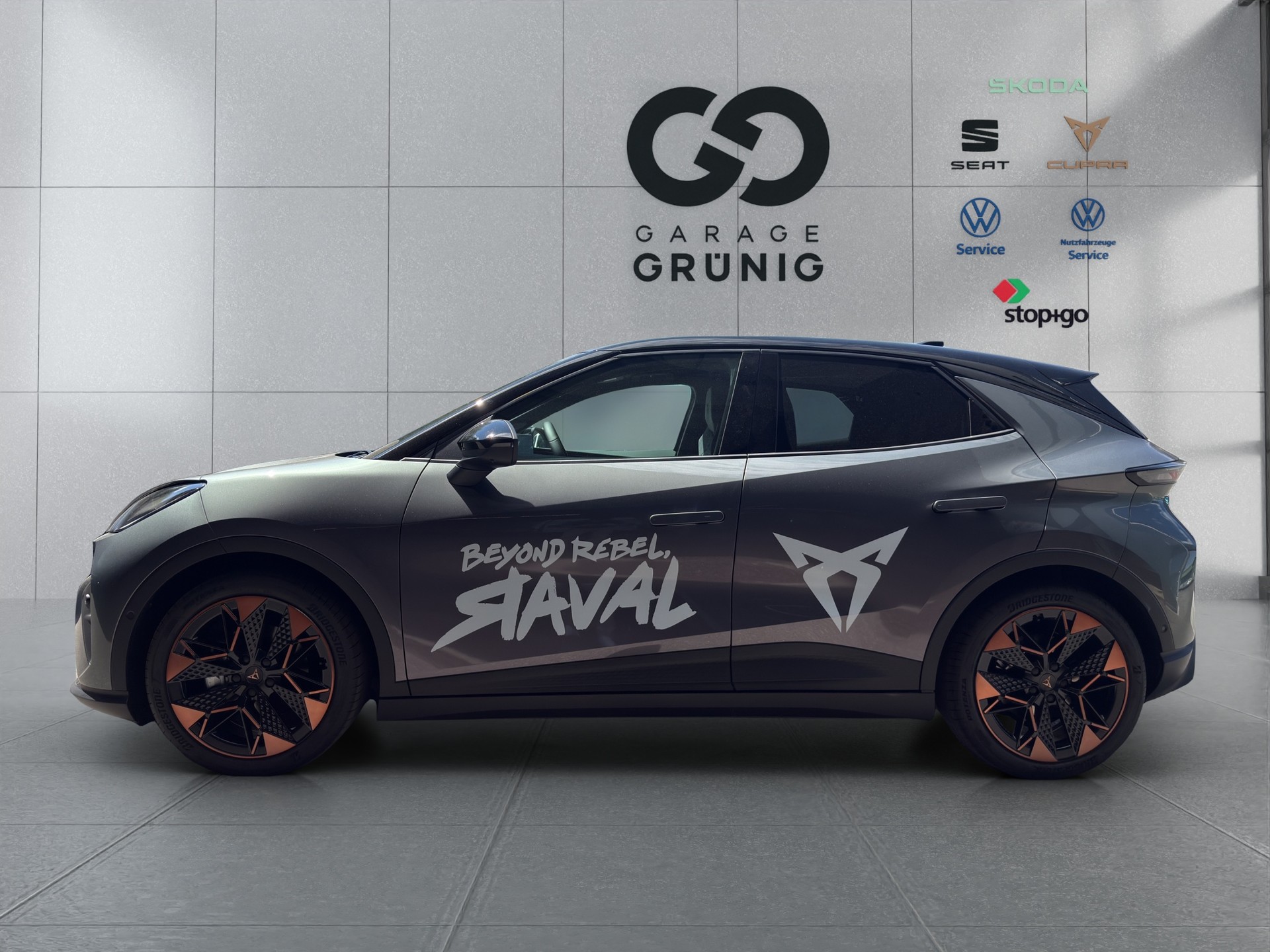 CUPRA Raval 52 kWh Dynamic+ Launch Edition-showroom-element-2