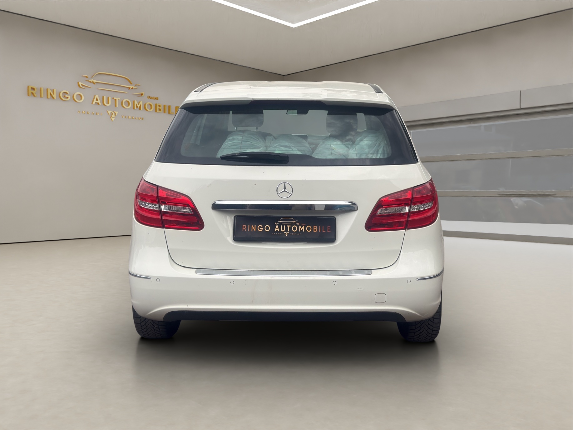 MERCEDES-BENZ B 180 CDI Blue Efficiency Edition-image-5